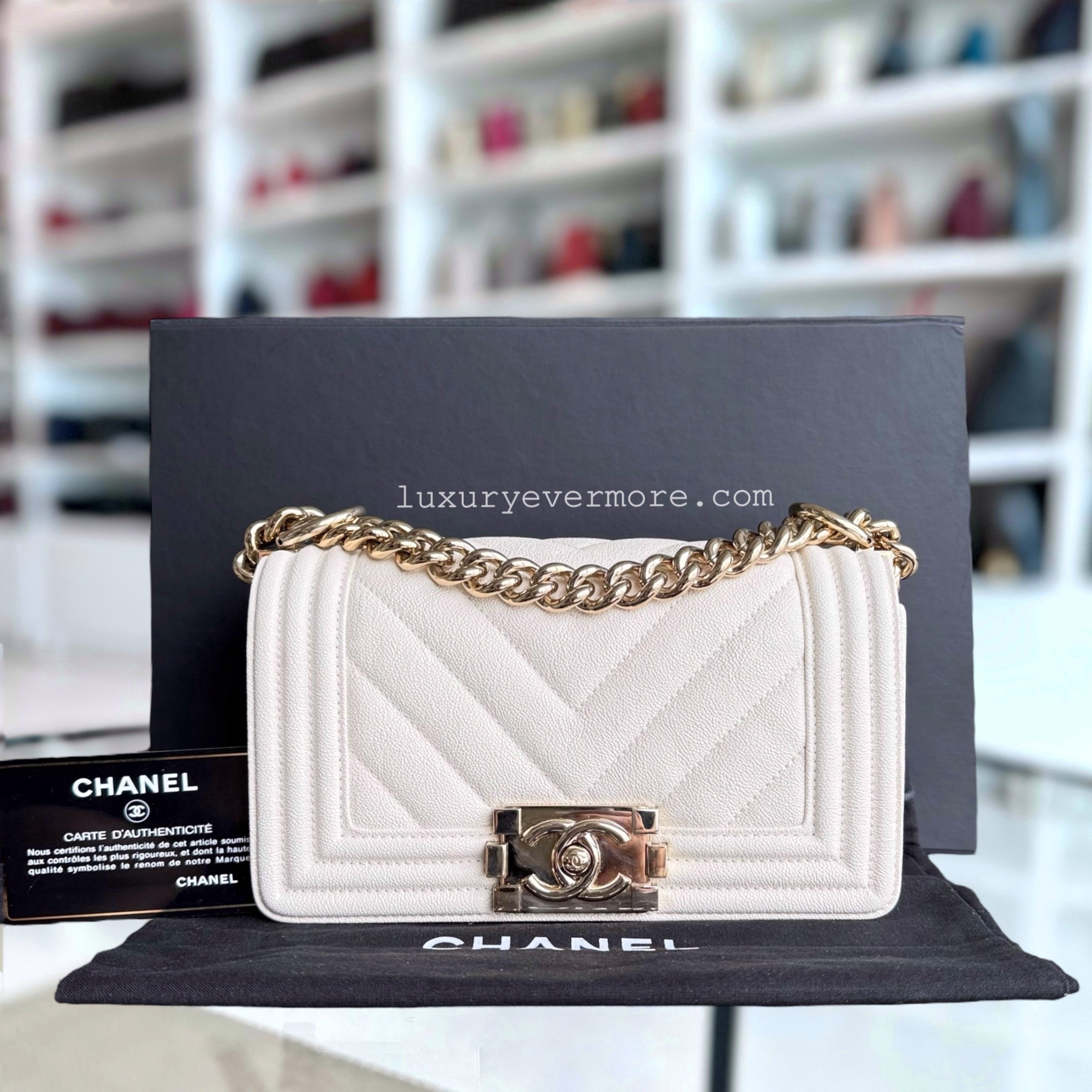 Chanel Boy Small - Caviar 20CM Chevron Cream White Gold Hardware Series 29