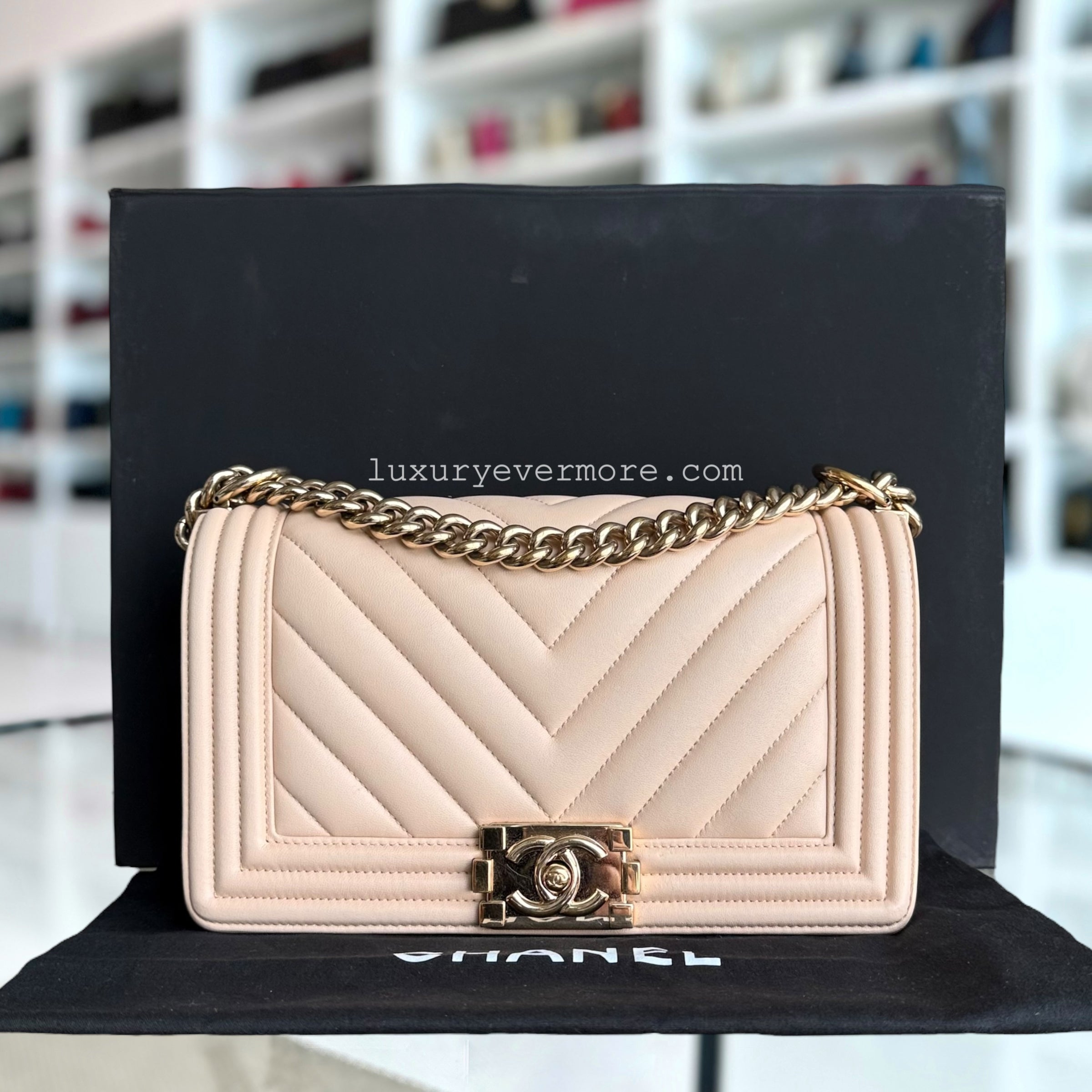 Chanel Boy Medium - 25CM Chevron Calfskin Beige Gold Hardware Series 23