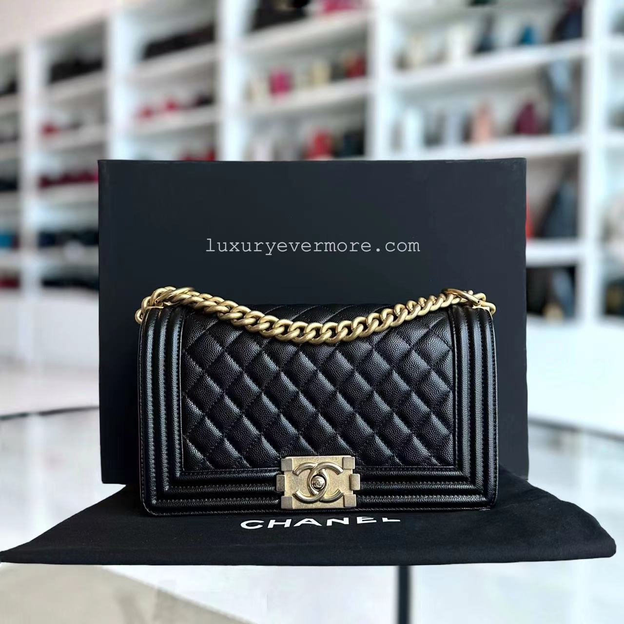 Chanel Caviar Boy Medium 25CM Quilted Black Golden Hardware Series 28