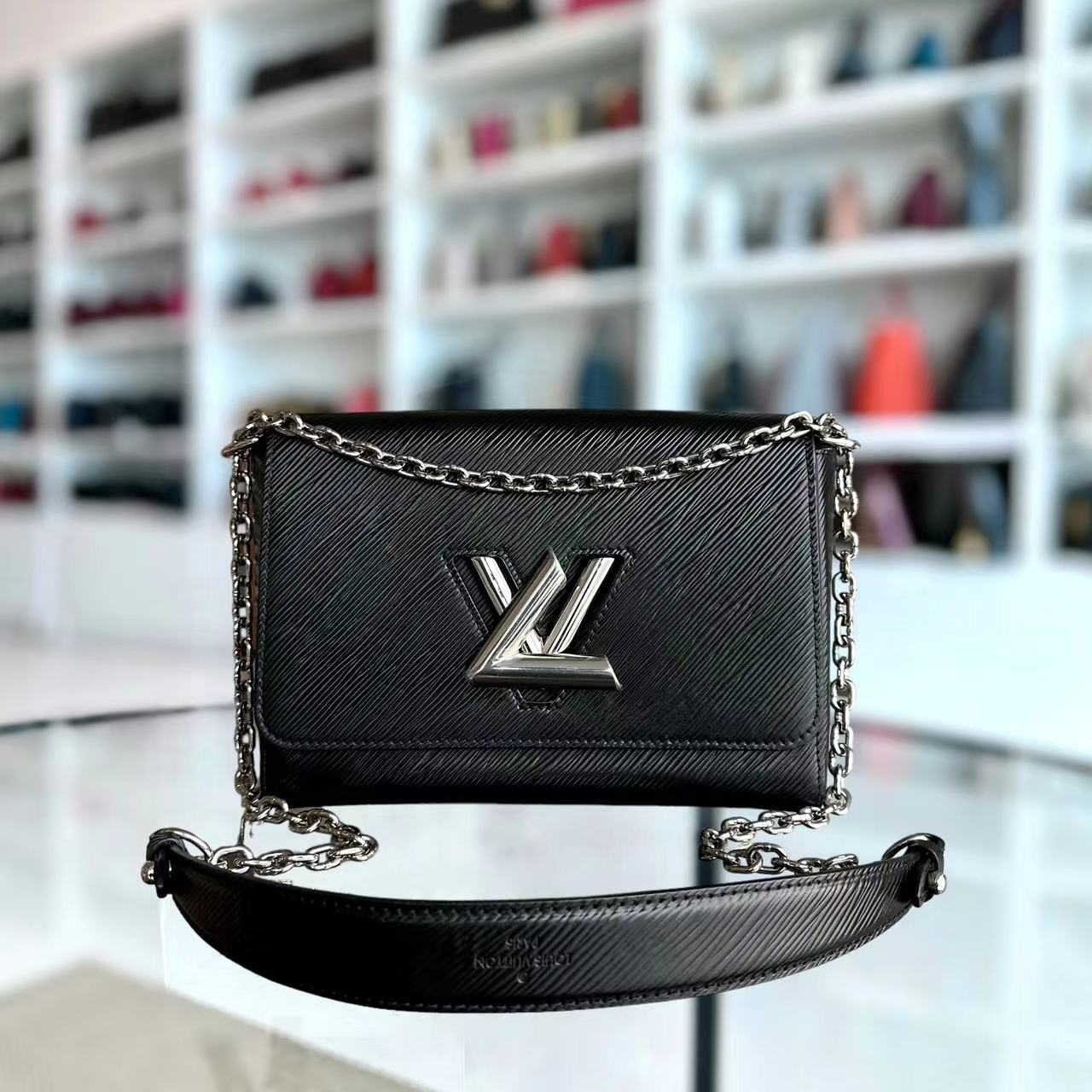 Louis Vuitton LV Twist MM EPI Leather Black SHW