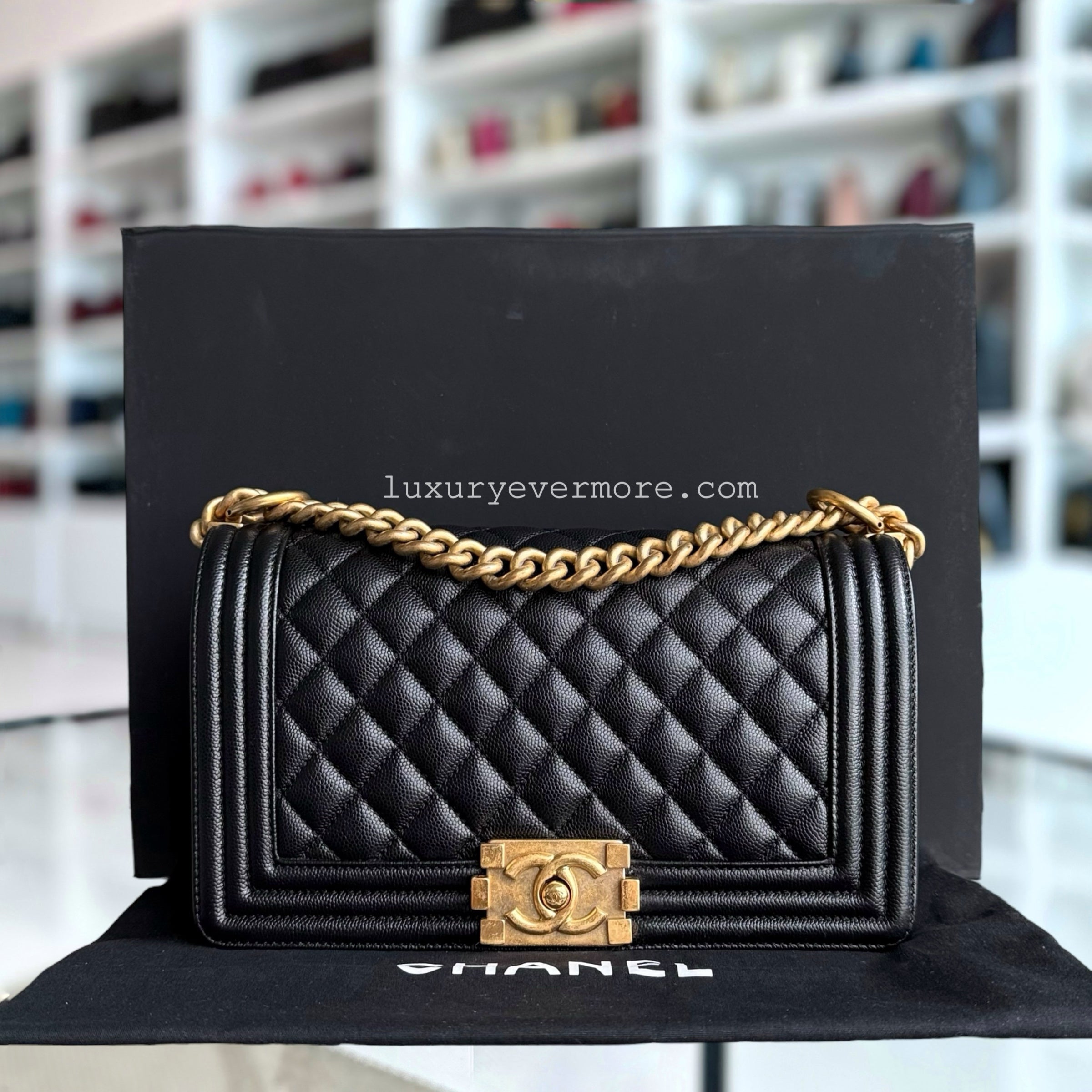 Chanel Boy Medium - Caviar 25CM Quilted Black Gold Hardware