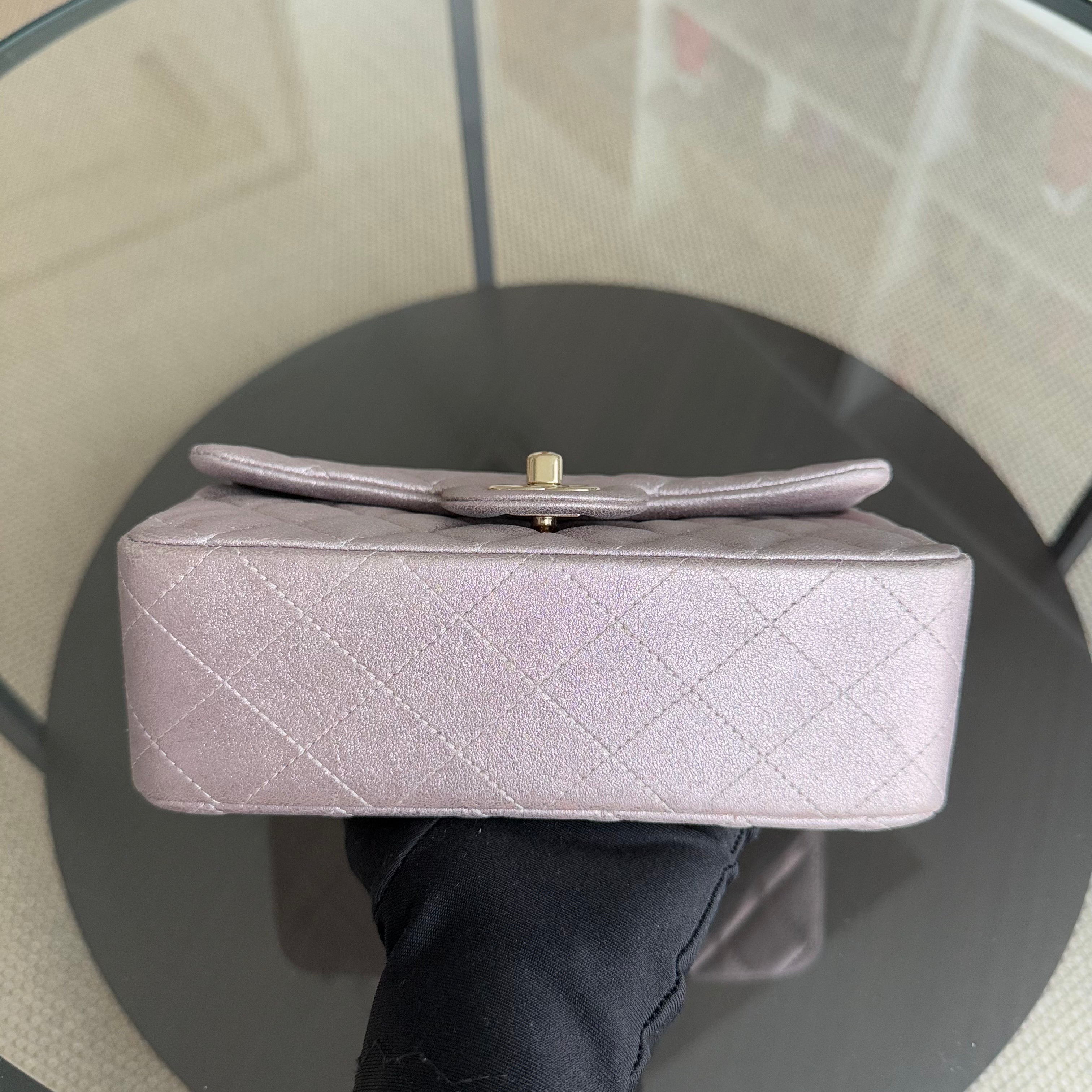 Chanel Classic Flap Mini - 20CM Rectangle Iridescent Lambskin Quilted Pink Gold Hardware Series 20