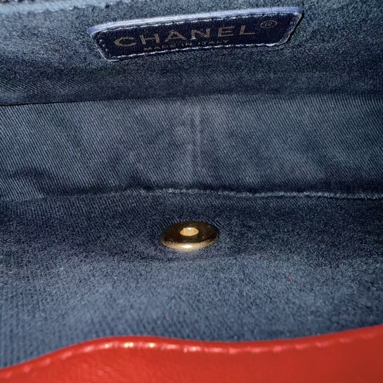 Chanel Herringbone Medallion - Chevron Seasonal Flap Red Calfskin Aged Gold Hardware