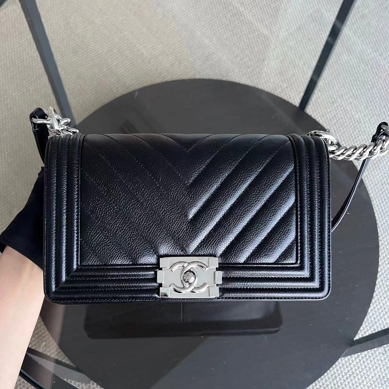 *2020 Receipt* Chanel Caviar Boy Old Medium 25CM Chevron Black Silver Hardware Series 29 - Luxury Evermore