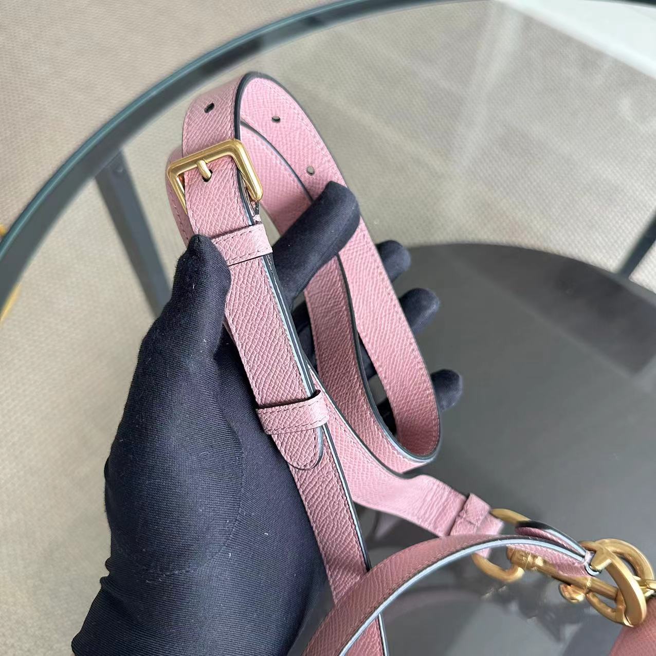 *2022 Strap Version Full Set Receipt* Dior Saddle Small 20CM Grained Calfskin Light Pink GHW - Luxury Evermore