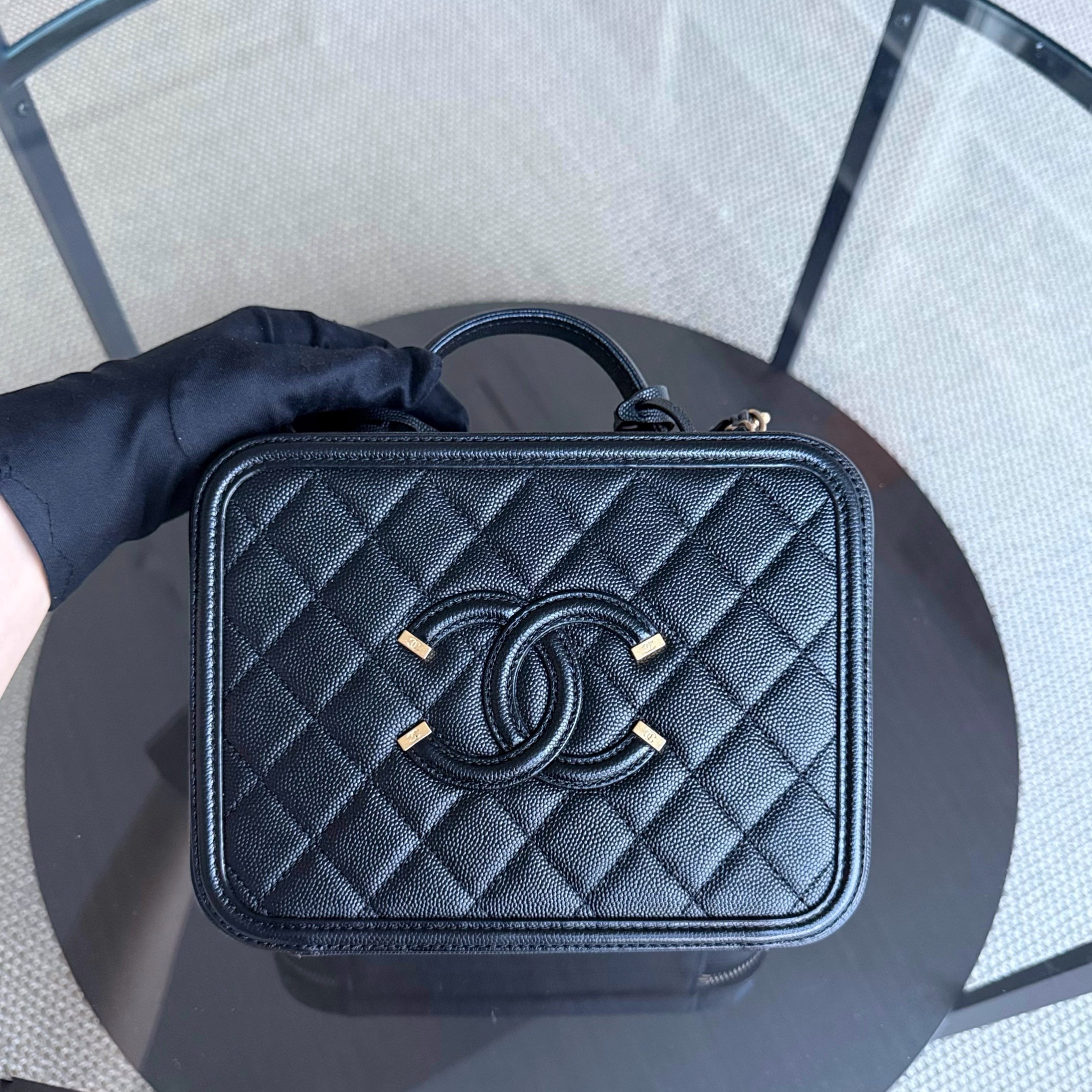 Chanel Filigree Vanity Case Medium - Caviar Quilted Grained Calfskin Black Gold Hardware