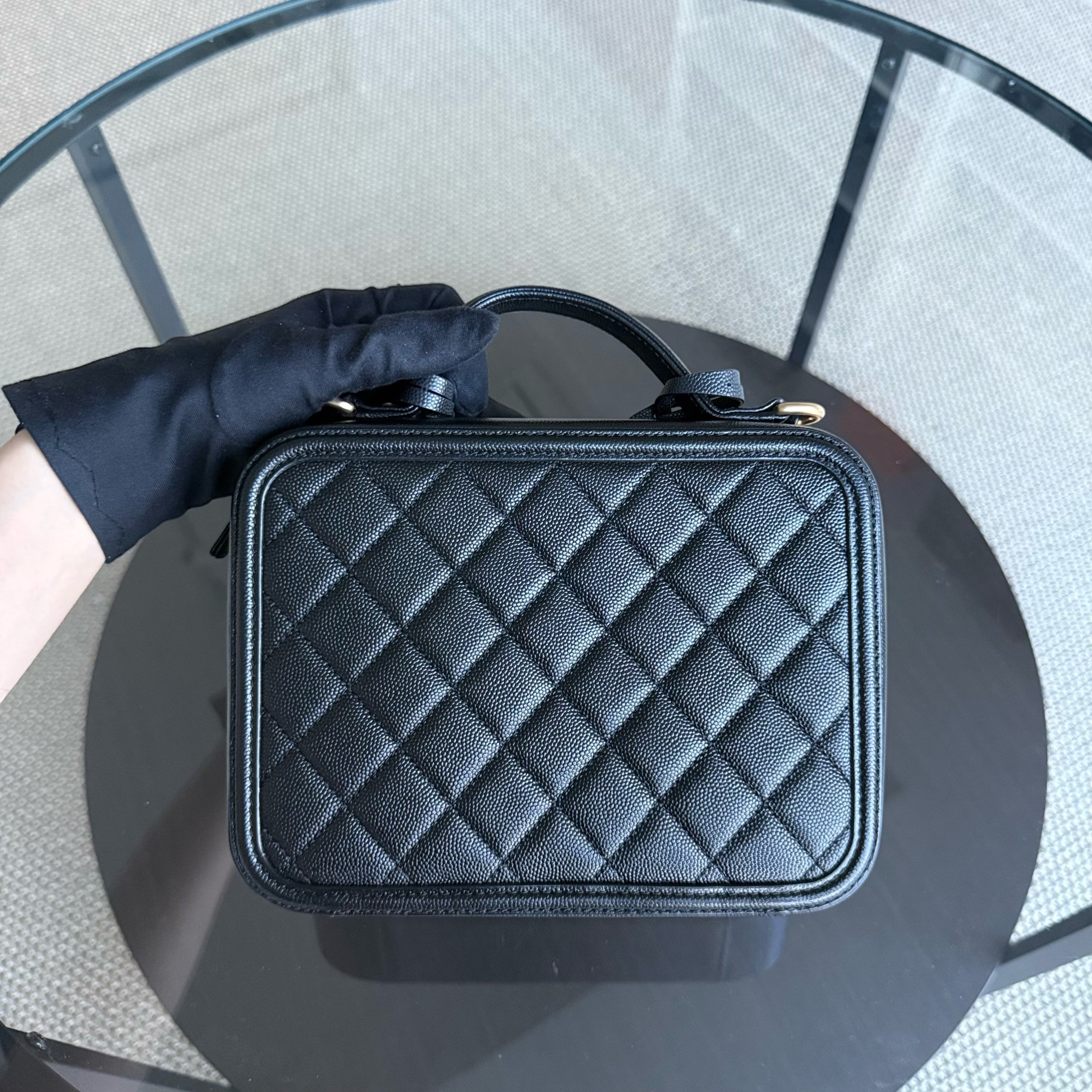 Chanel Filigree Vanity Case Medium - Caviar Quilted Grained Calfskin Black Gold Hardware