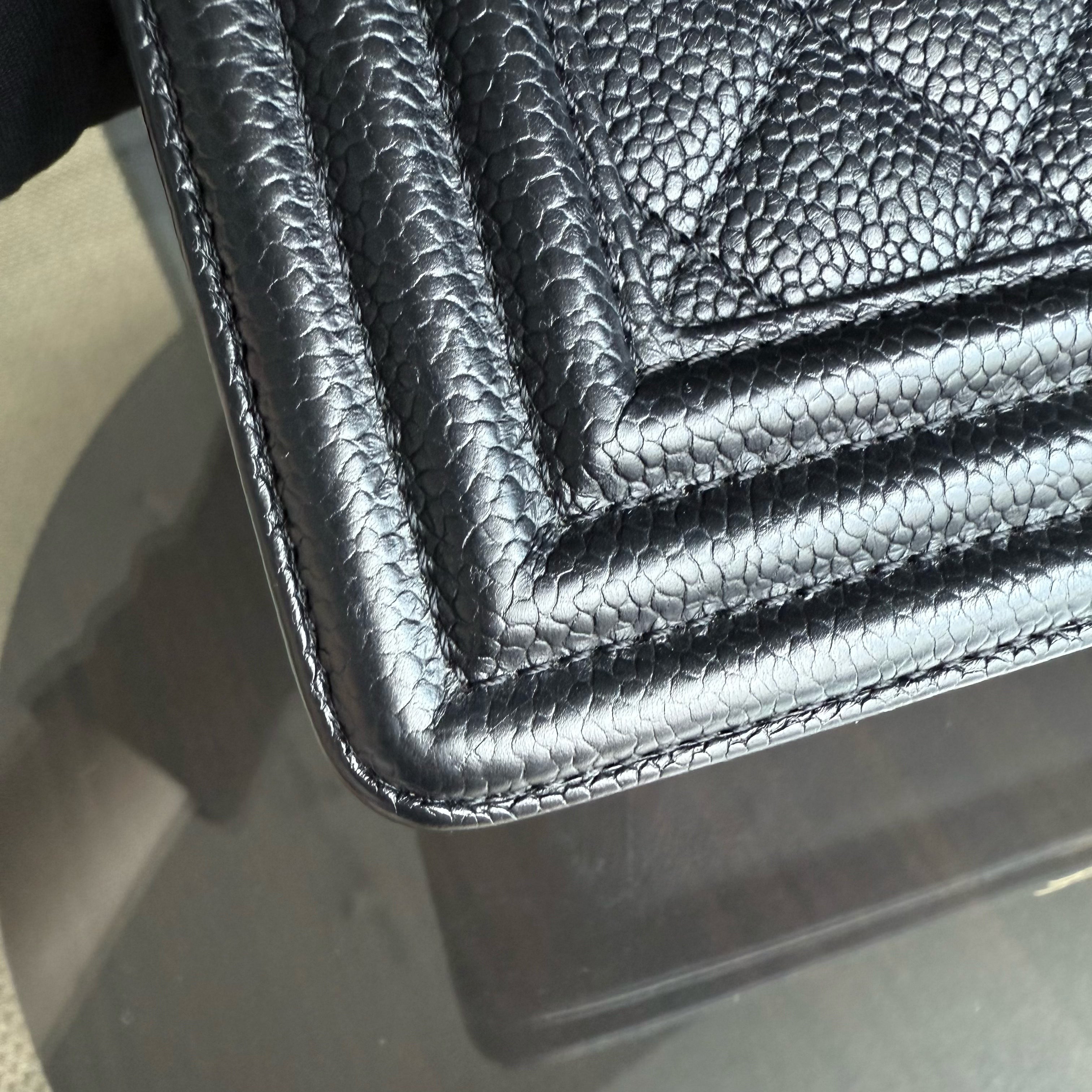 Chanel Boy New Medium - Caviar 28CM Quilted Grained Calfskin Black Gold Hardware Series 23