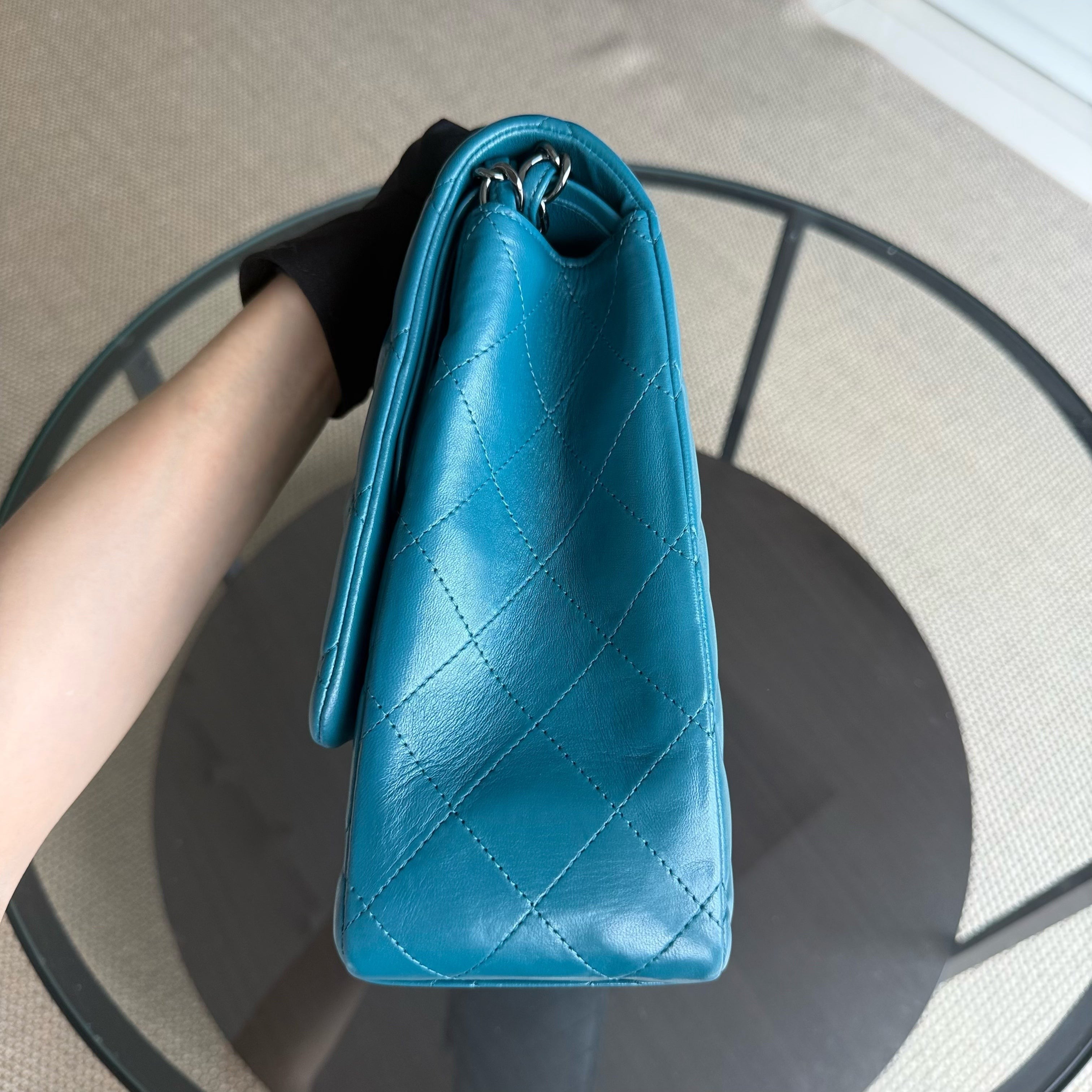 Chanel Classic Flap Maxi - Double Flap 33CM Quilted Lambskin Blue Silver Hardware Series 15