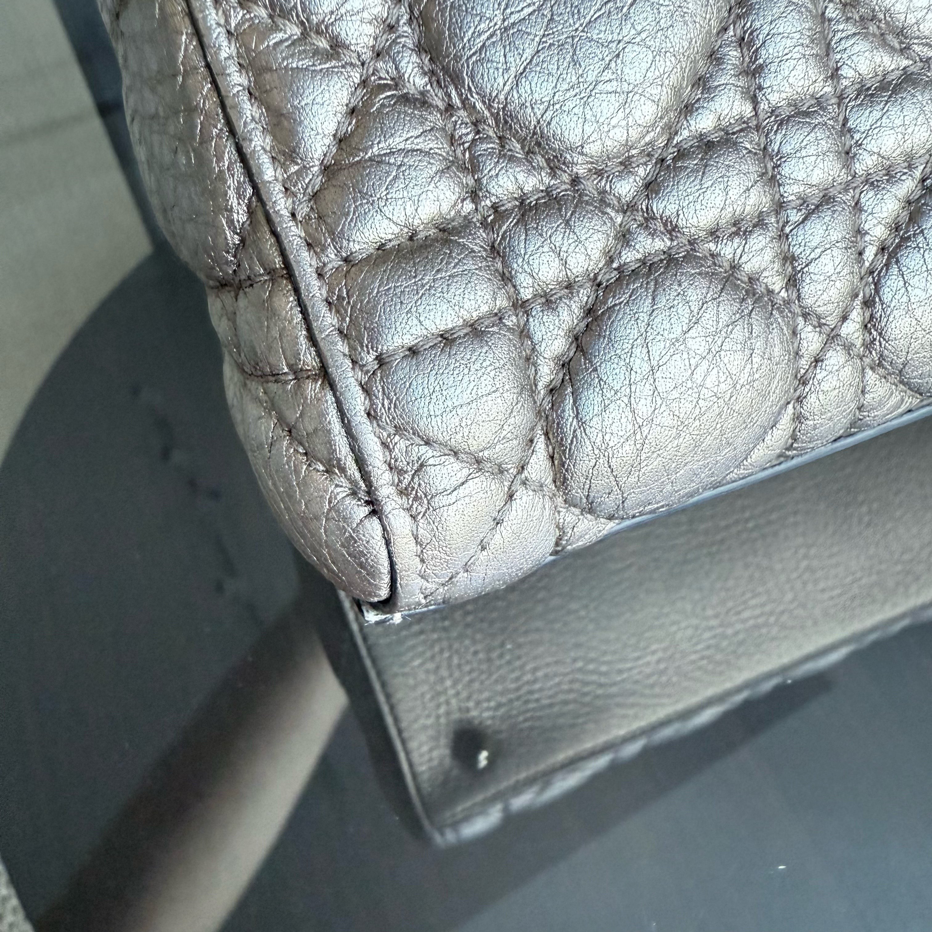 Dior Lady Medium Flap - Cannage Metallic Gold Gold Hardware