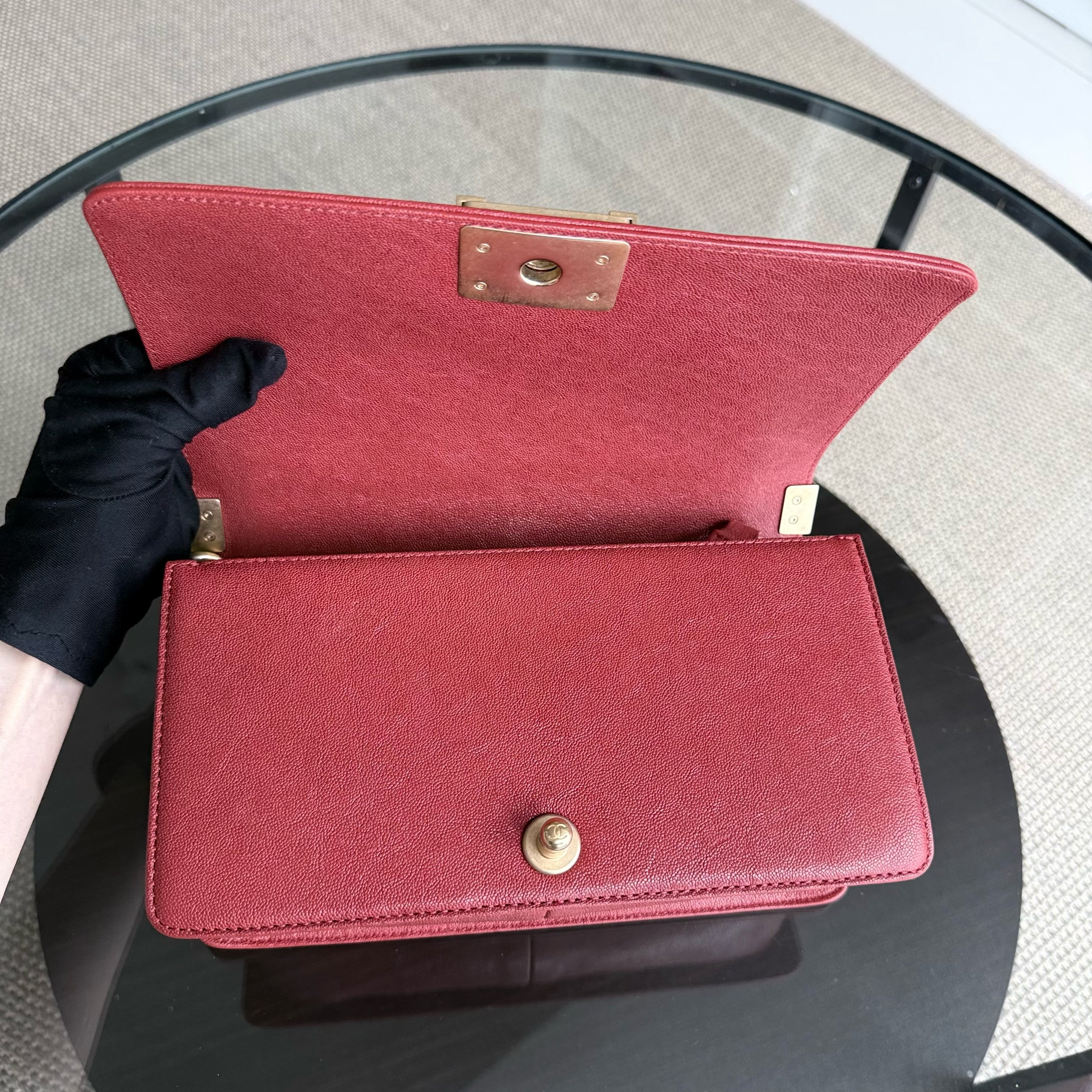 Chanel Boy Medium - Caviar 25CM Quilted Grained Calfskin Red Gold Hardware Series 26