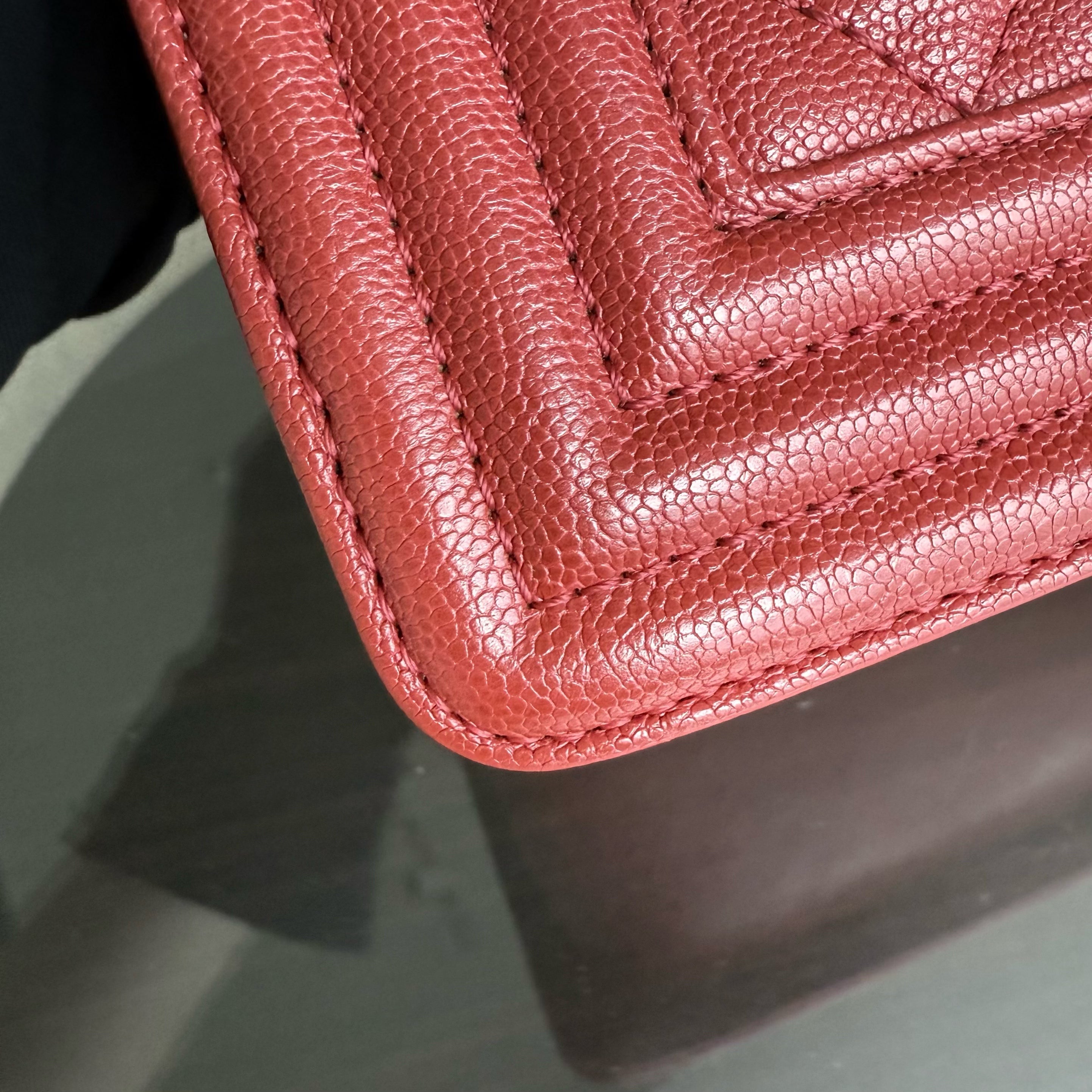 Chanel Boy Medium - Caviar 25CM Quilted Grained Calfskin Red Gold Hardware Series 26