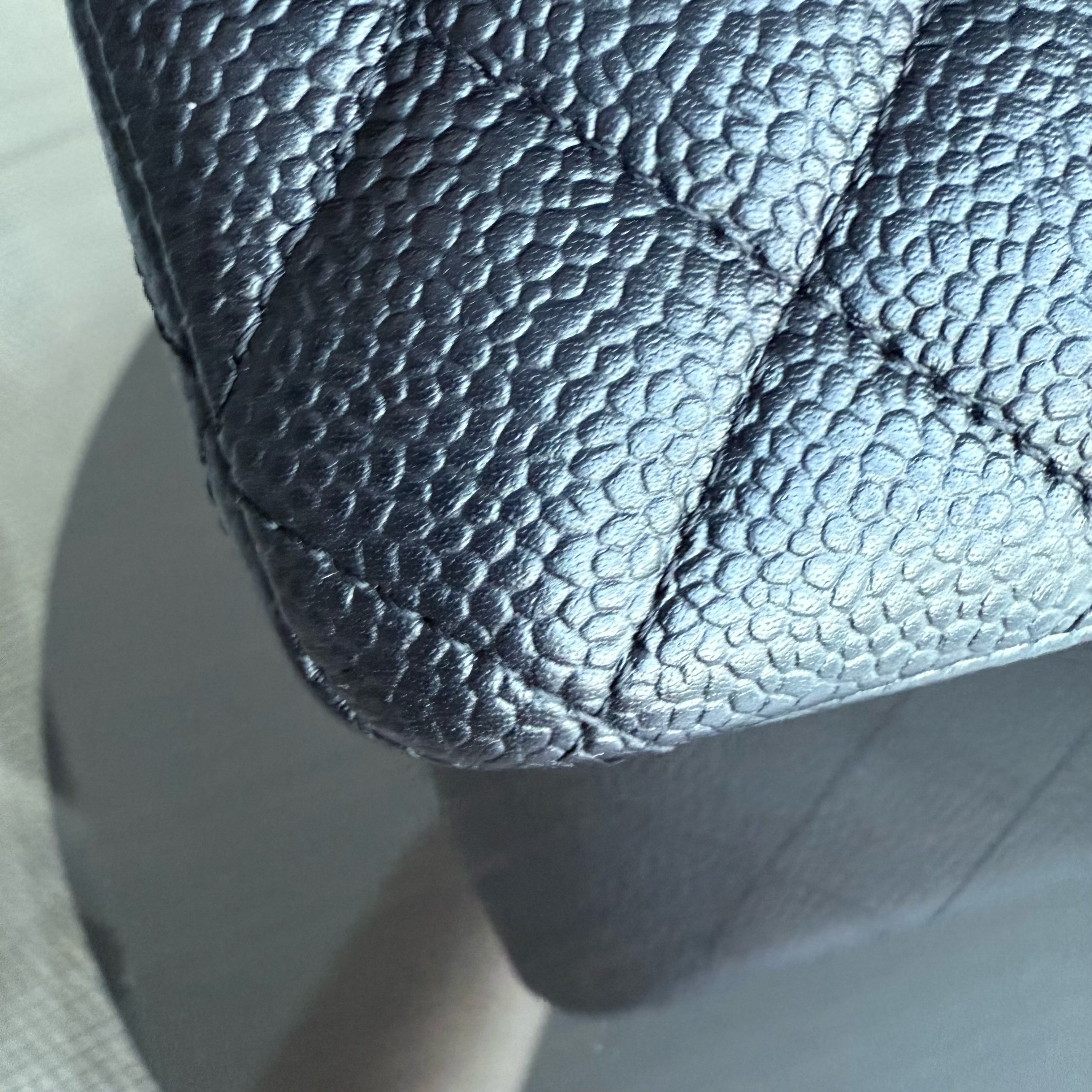 Chanel Classic Flap Medium - Caviar Quilted Grained Calfskin Black Gold Hardware Series 19