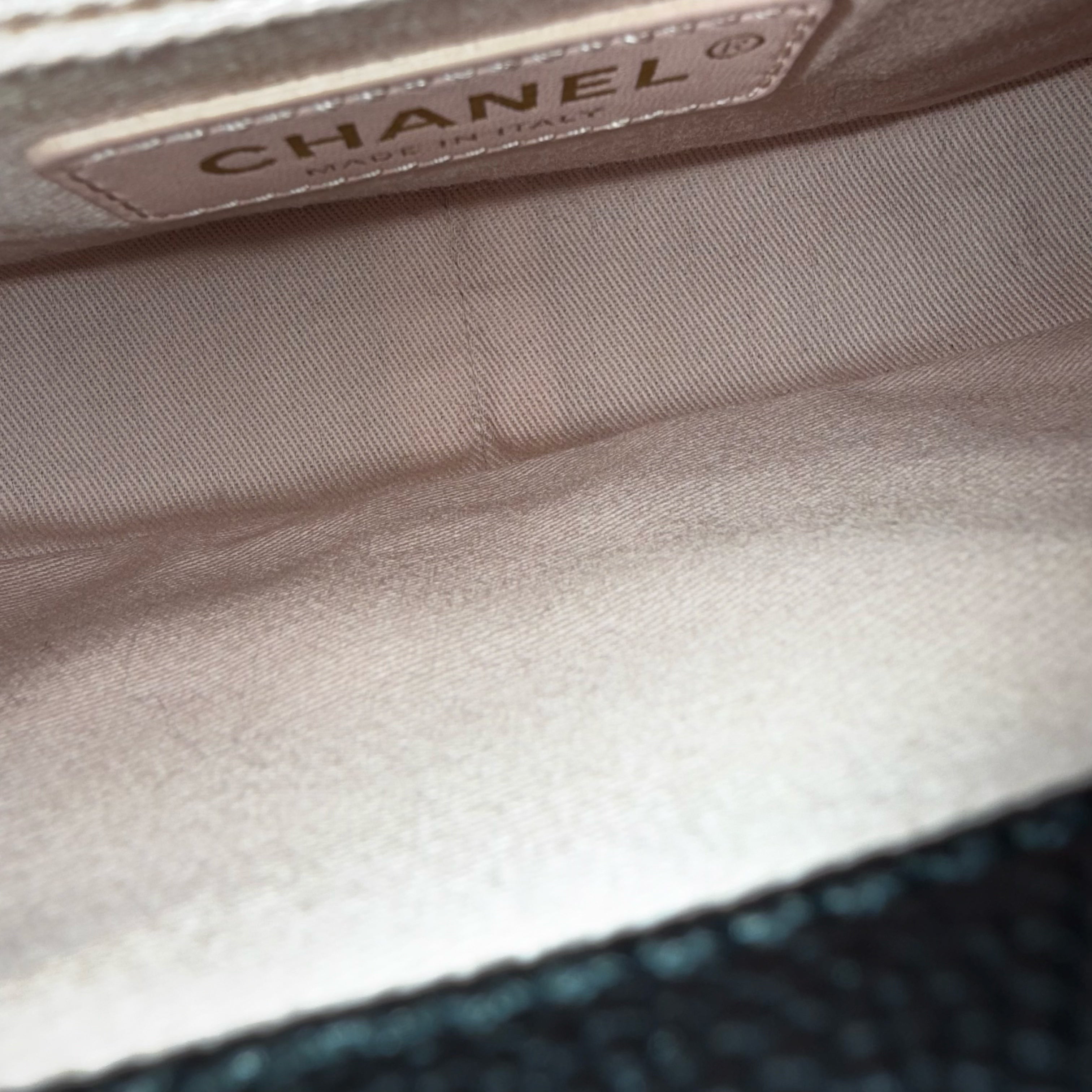 Chanel Coco Curve Cuba - Caviar Quilted Grained Calfskin Black Gold Hardware Series 23