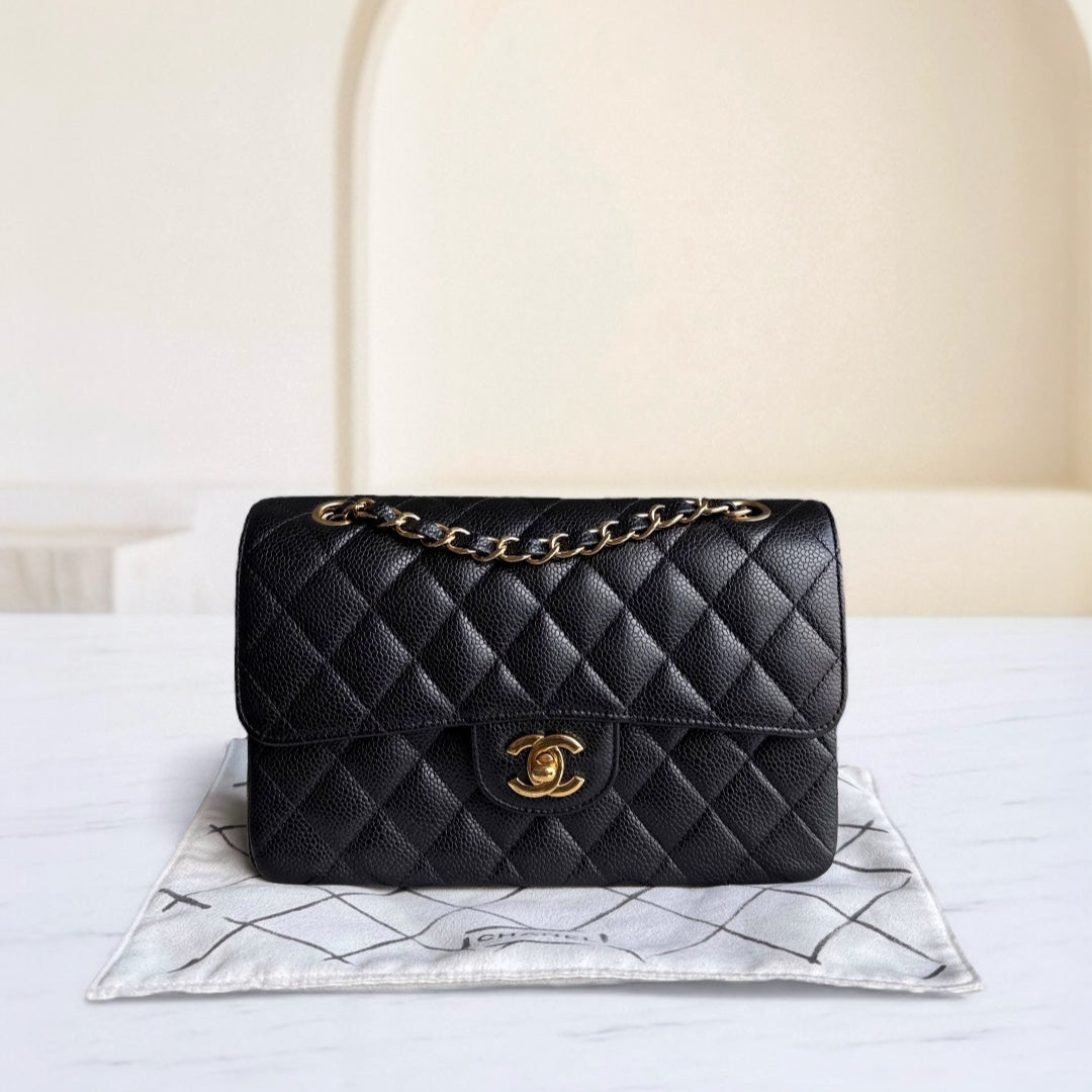 Chanel Classic Flap Small - Caviar 23CM Quilted Grained Calfskin Black Gold Hardware Series 23