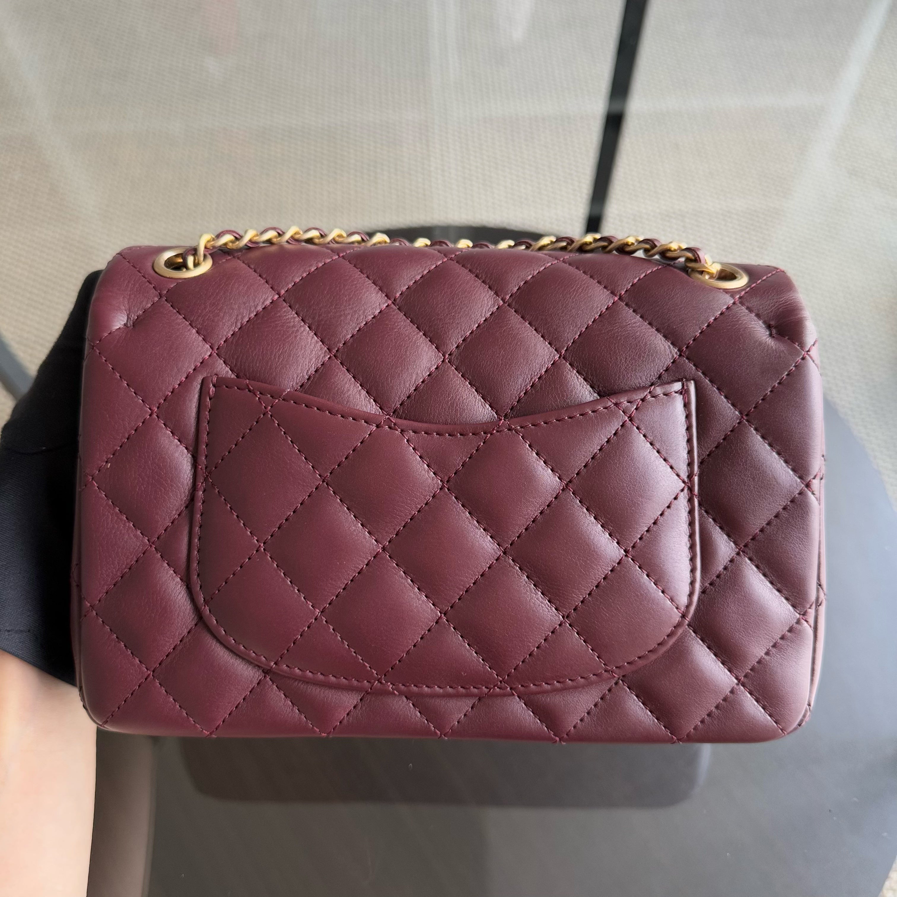 Chanel Rock The Corner Flap Small - 20CM Quilted Calfskin Burgundy Gold Hardware Series 24