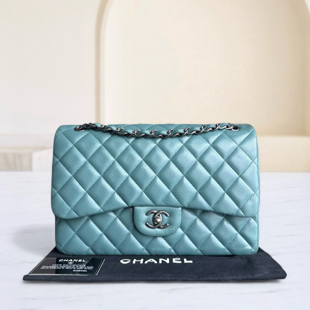 Chanel Classic Flap Jumbo - Caviar 30CM Double Flap Quilted Grained Calfskin Silver Hardware Series 21