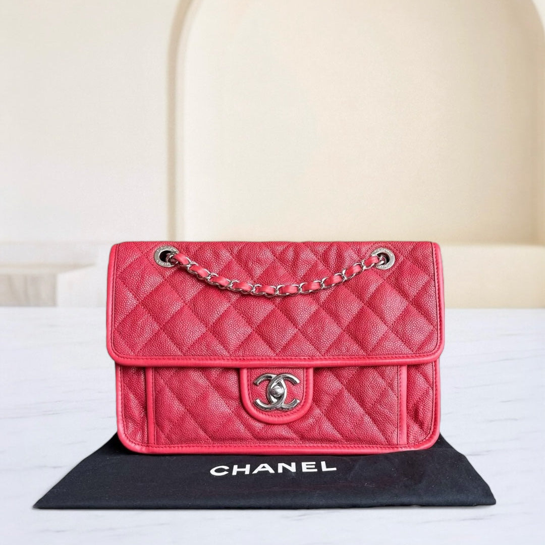 Chanel French Riviera - Caviar 29CM Quilted Seasonal Flap Red Silver Hardware Series 15