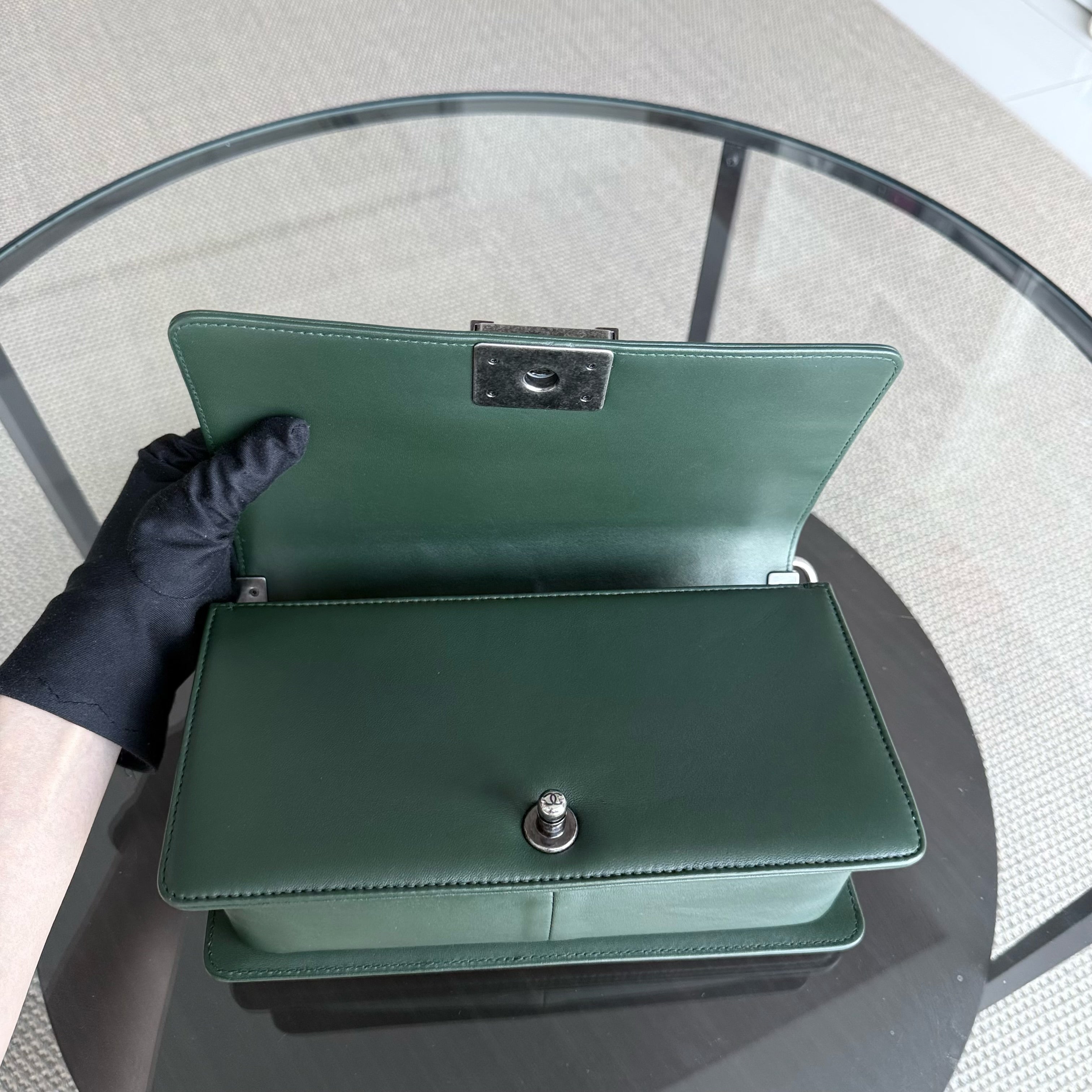 Chanel Boy Medium - Quilted Lambskin Dark Green Ruthenium Silver Hardware Series 20