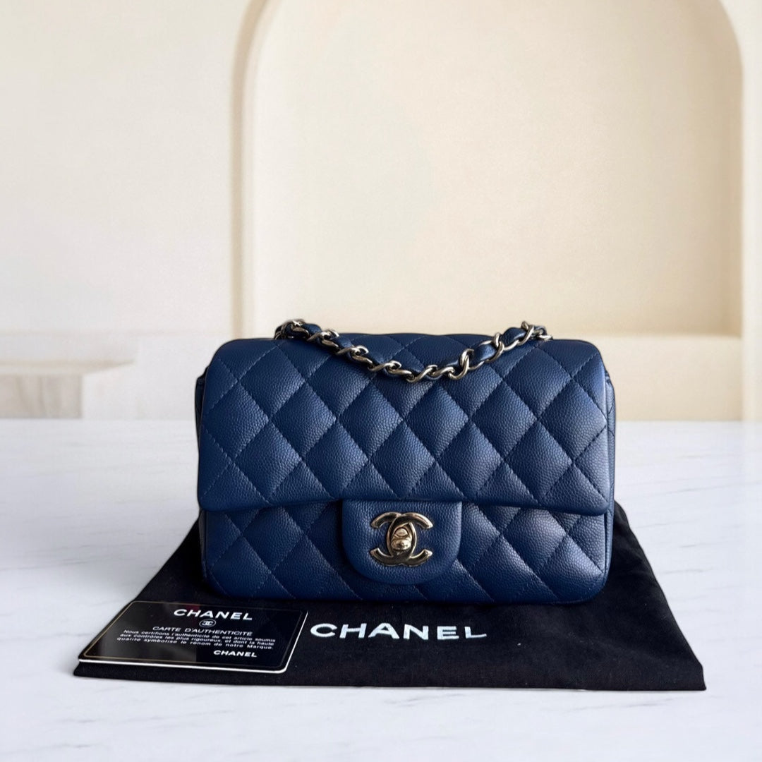 Chanel Classic Flap Mini - Caviar 20CM Quilted Dark Blue Gold Hardware Series 24