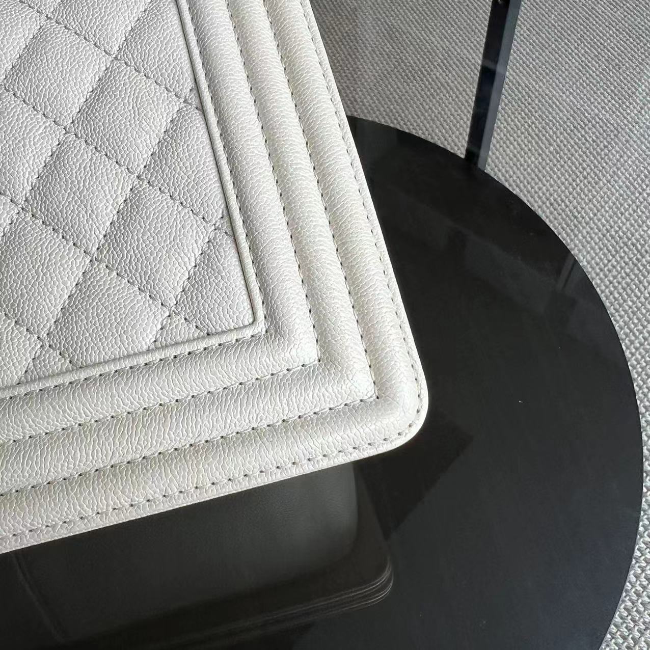 Caviar Boy Medium 25CM Quilted White Golden Hardware Series 26