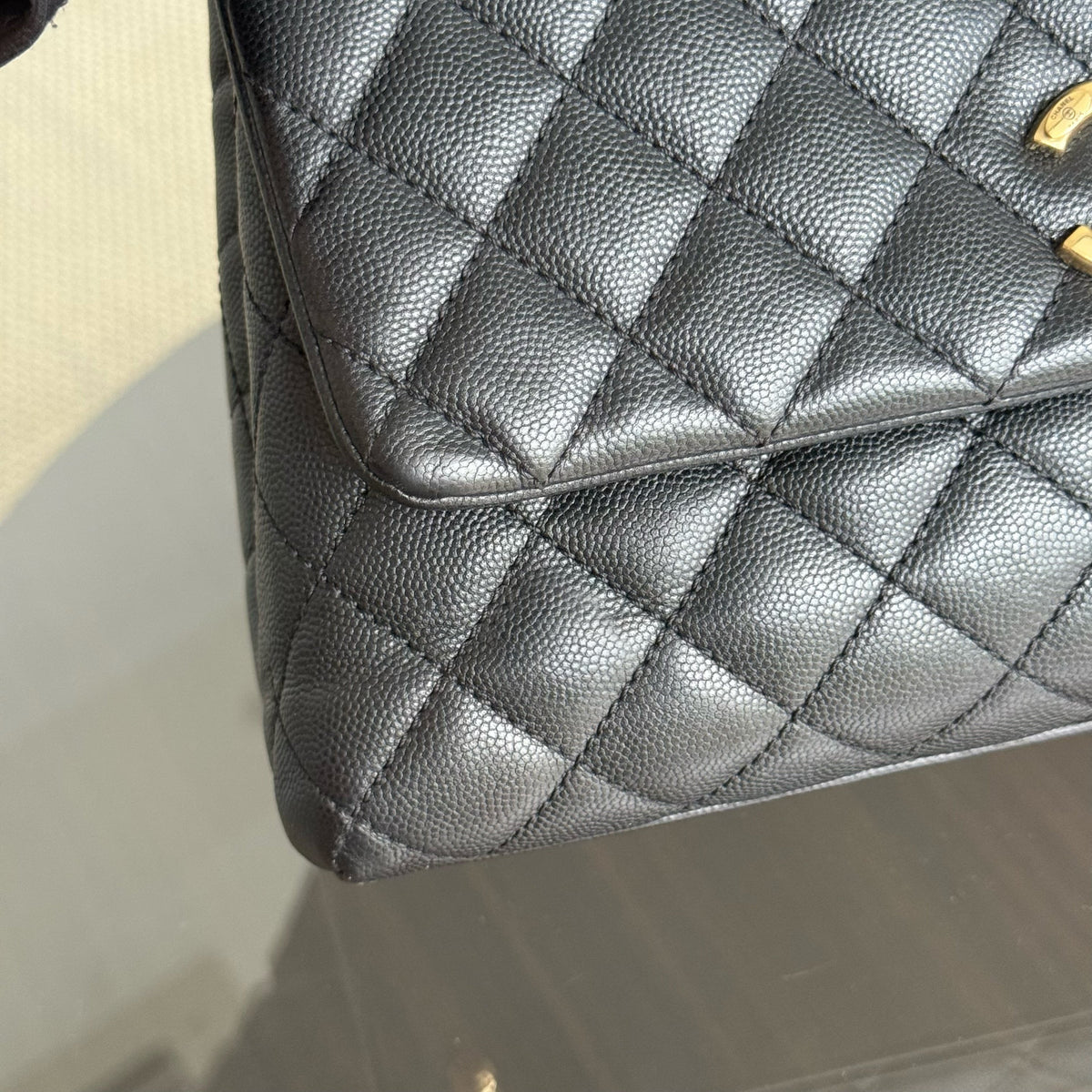 Chanel Coco Handle Medium - Caviar 29CM Quilted Black Gold Hardware Series 31