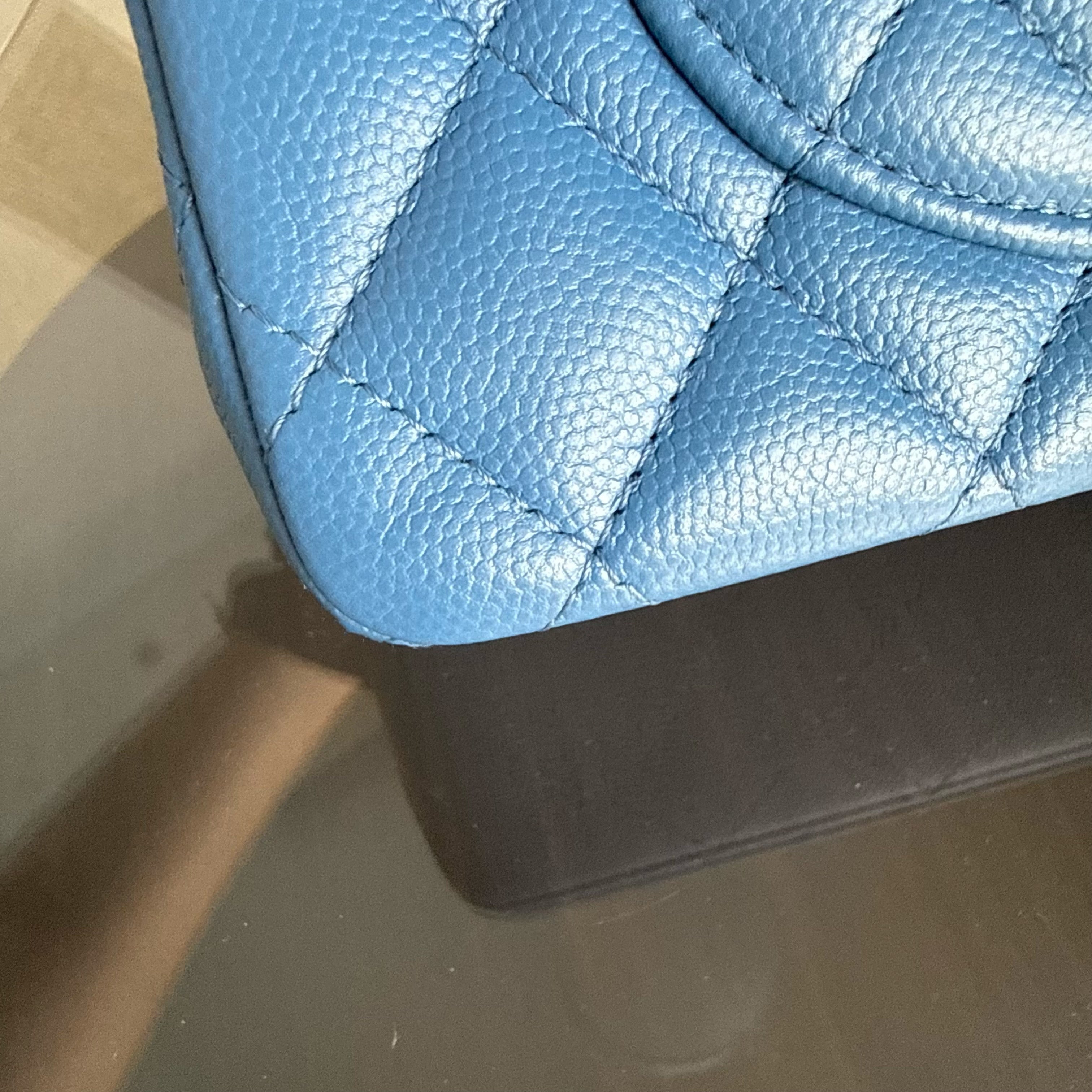 Chanel Classic Flap Small - Caviar 23CM Quilted Ocean Blue Gold Hardware Series 30