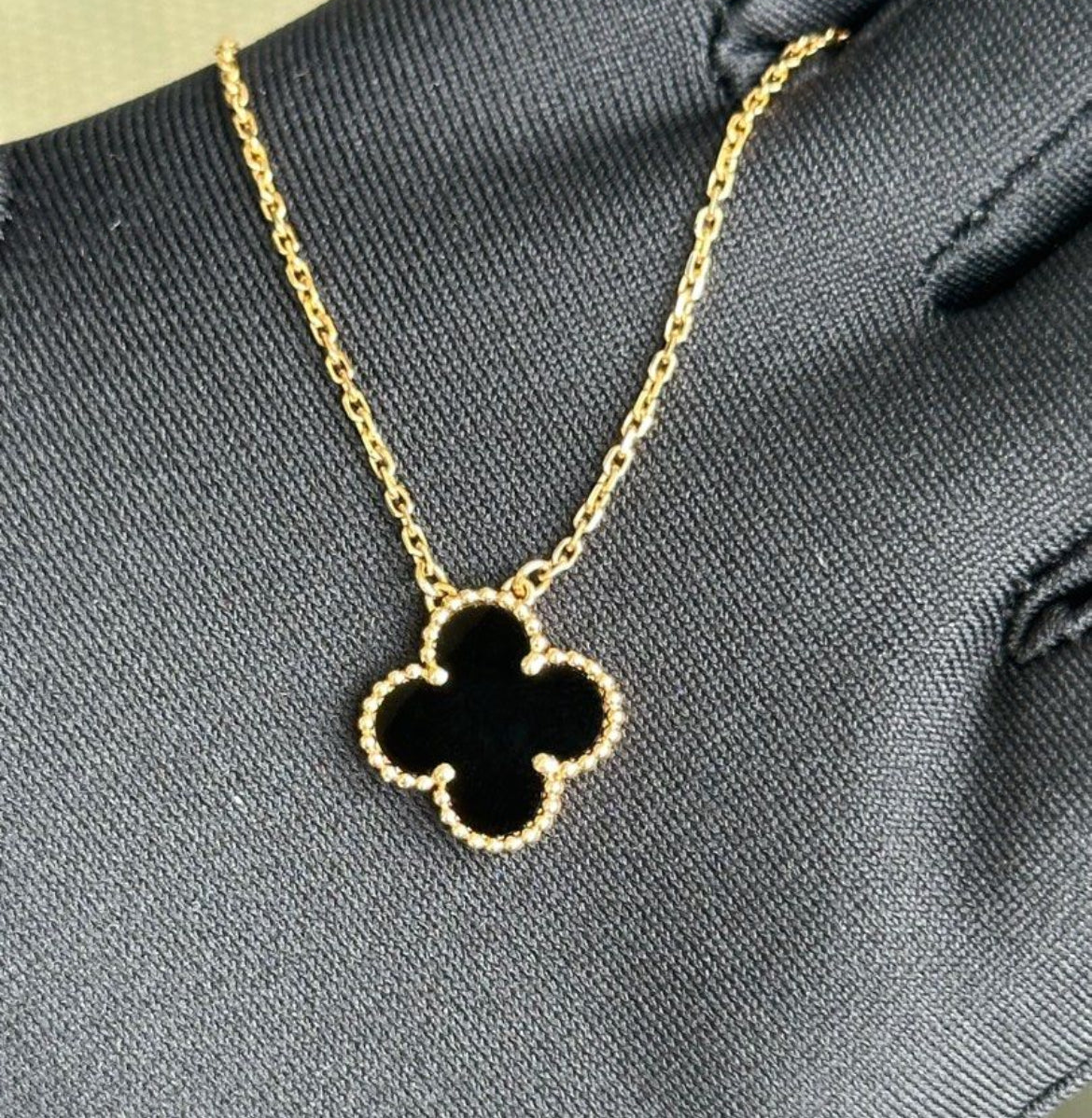 Van Cleef & Arpels VCA Vintage Alhambra Onyx Pendant Necklace 18K Yellow Gold