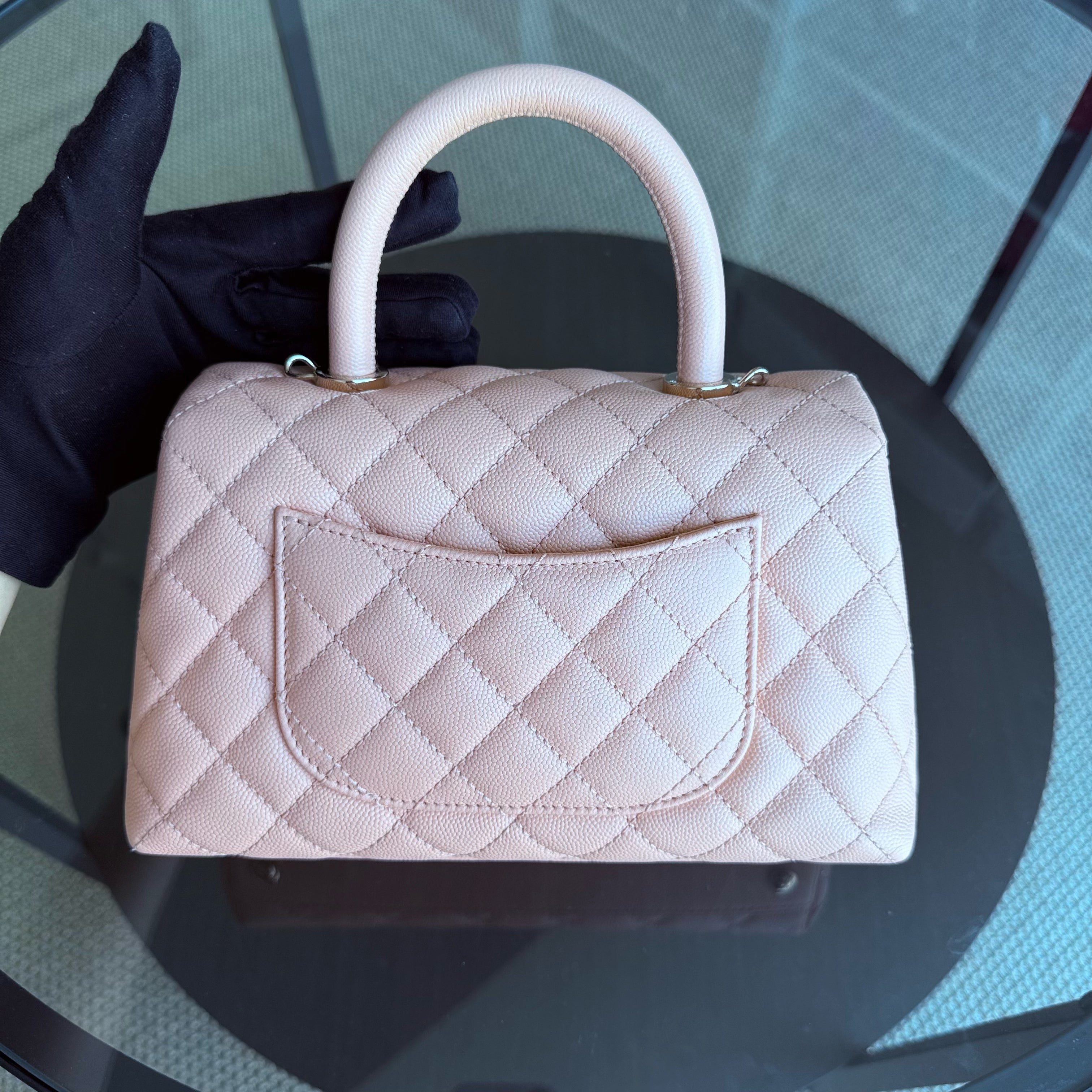 Chanel Coco Handle Small - Caviar 24CM Quilted Light Pink Light Gold Hardware