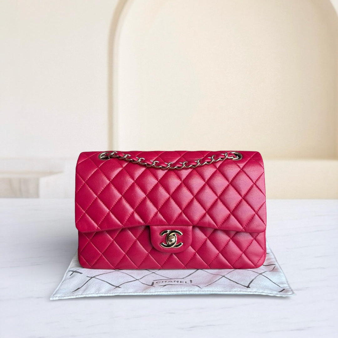 Chanel Classic Flap Medium - Quilted Lambskin 25CM Red Gold Hardware Series 23