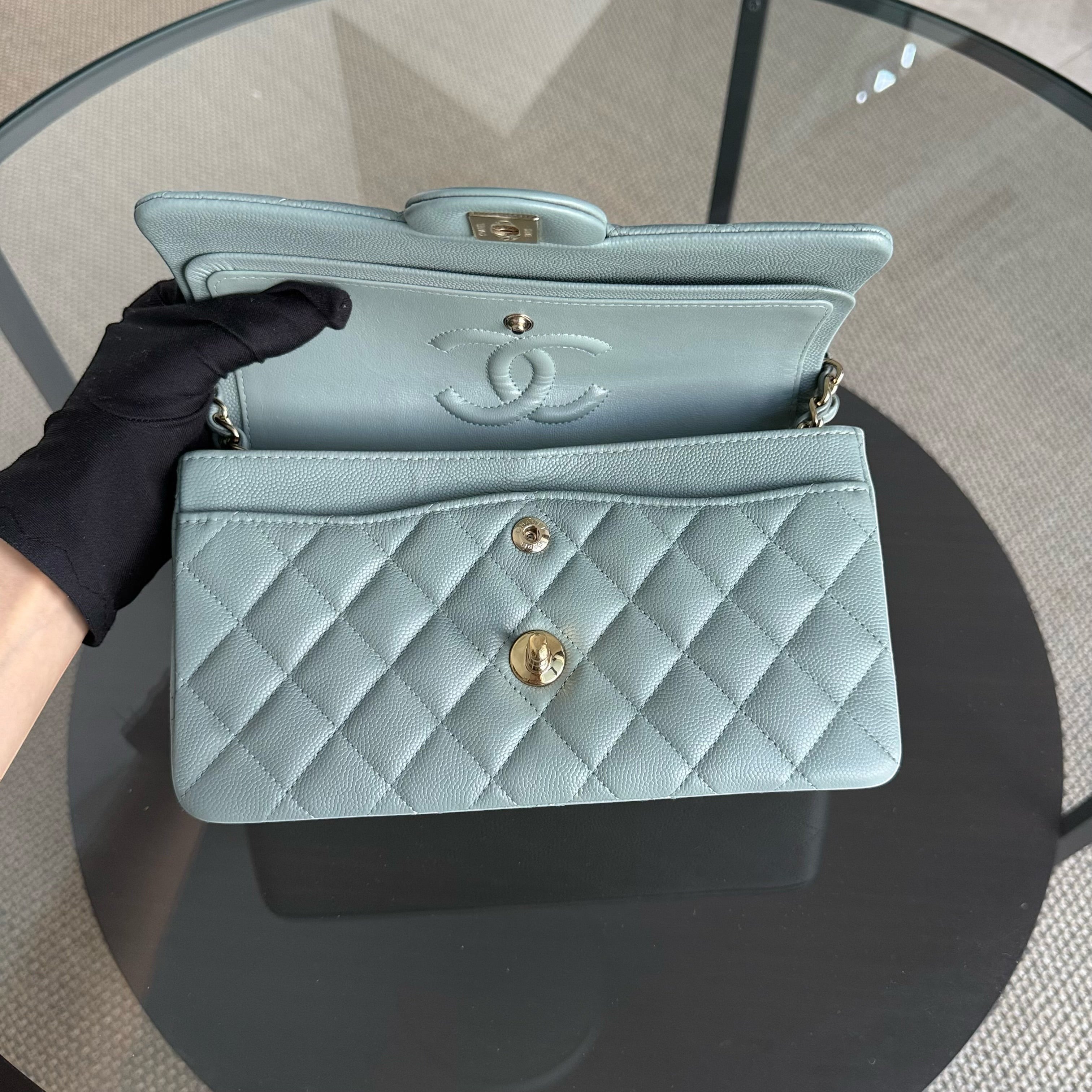 Chanel Classic Flap Small - Caviar 23CM Quilted Green Light Gold Hardware Microchip