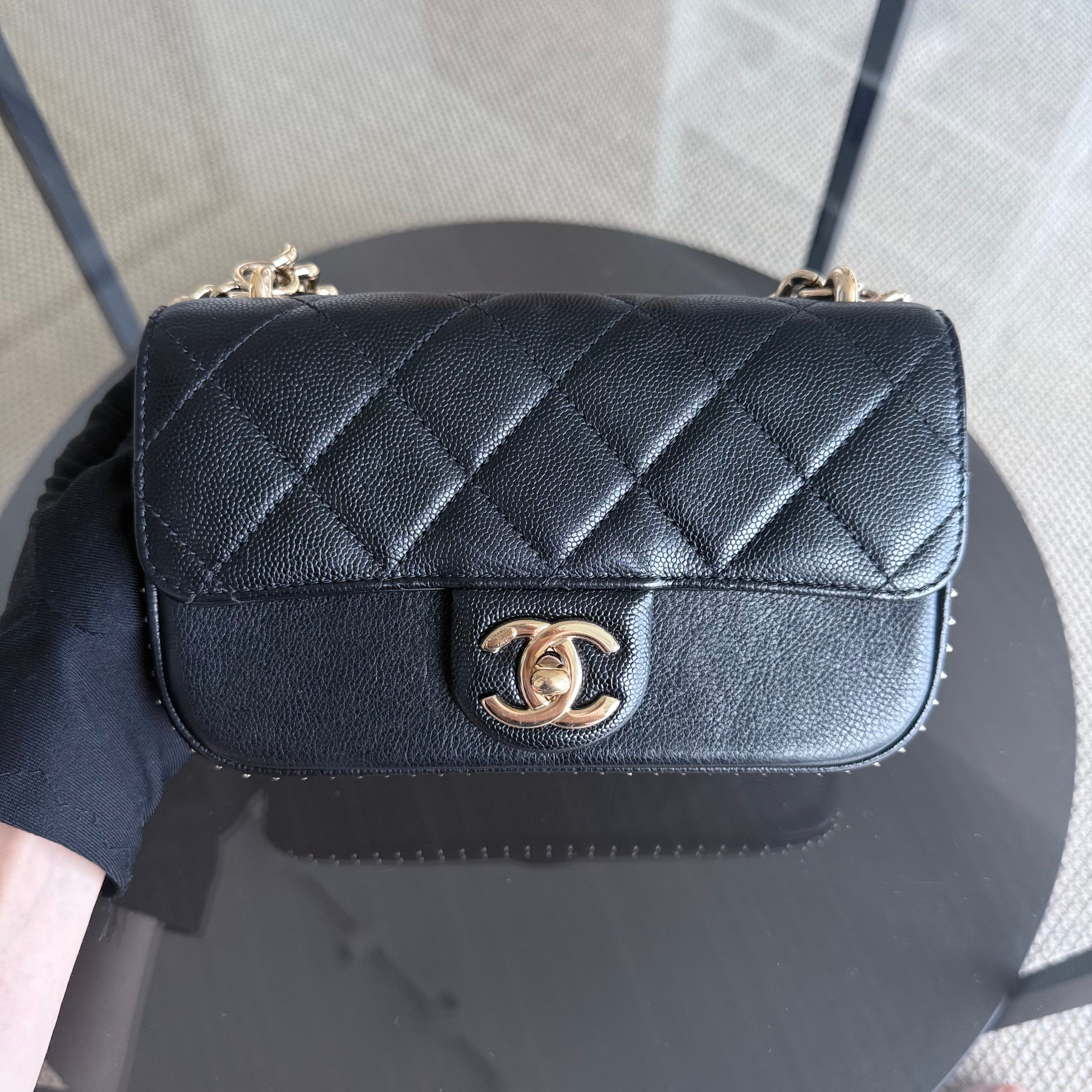 Chanel Seasonal Chain Flap - Caviar 20CM Quilted Black Gold Hardware Series 24