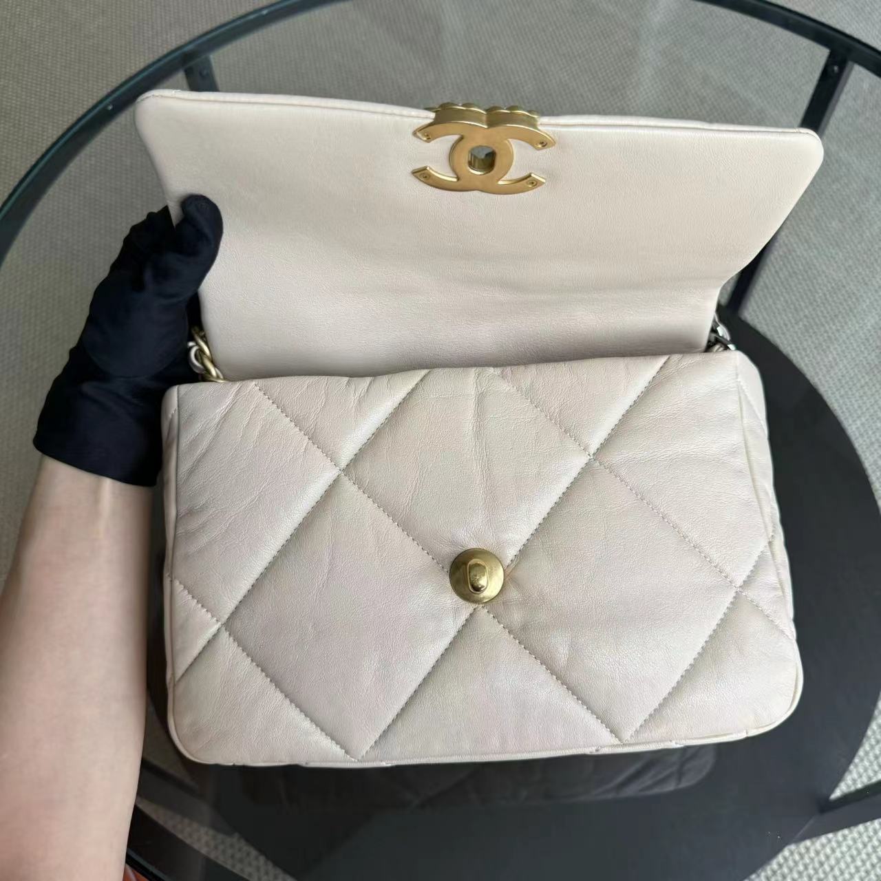 *Full Set Receipt* 19 Bag Small Quilted Goatskin Beige C19 Two-Tone Golden Hardware Series 30