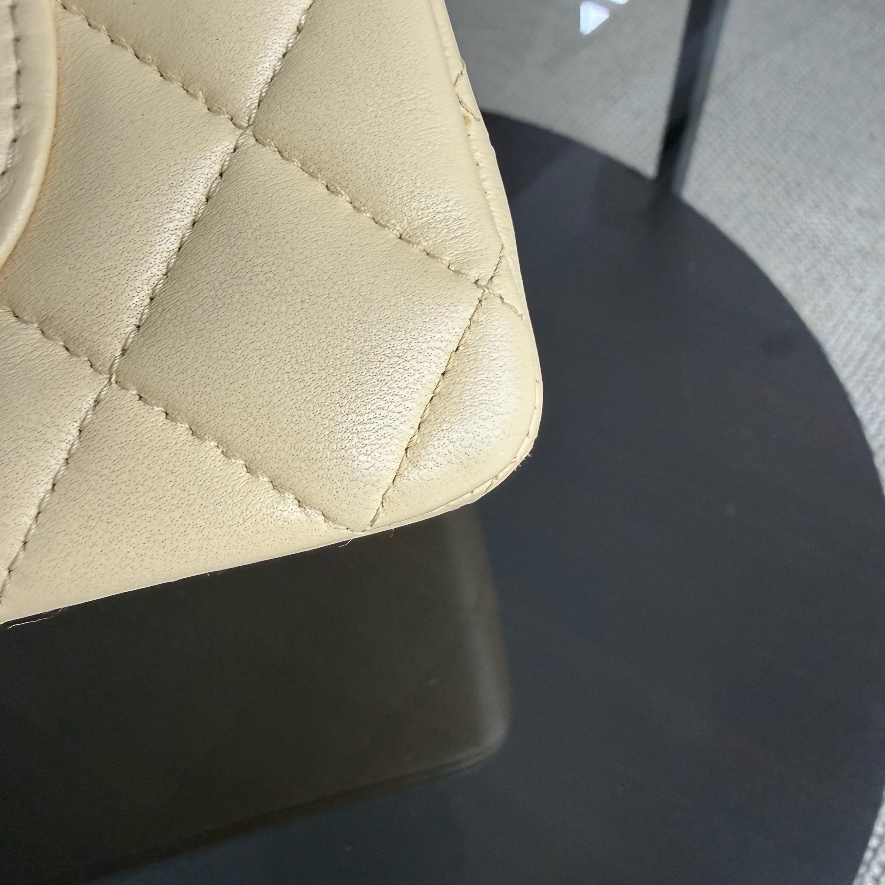 Chanel Classic Flap Small - Lambskin 23CM Light Yellow Gold Hardware Series 30