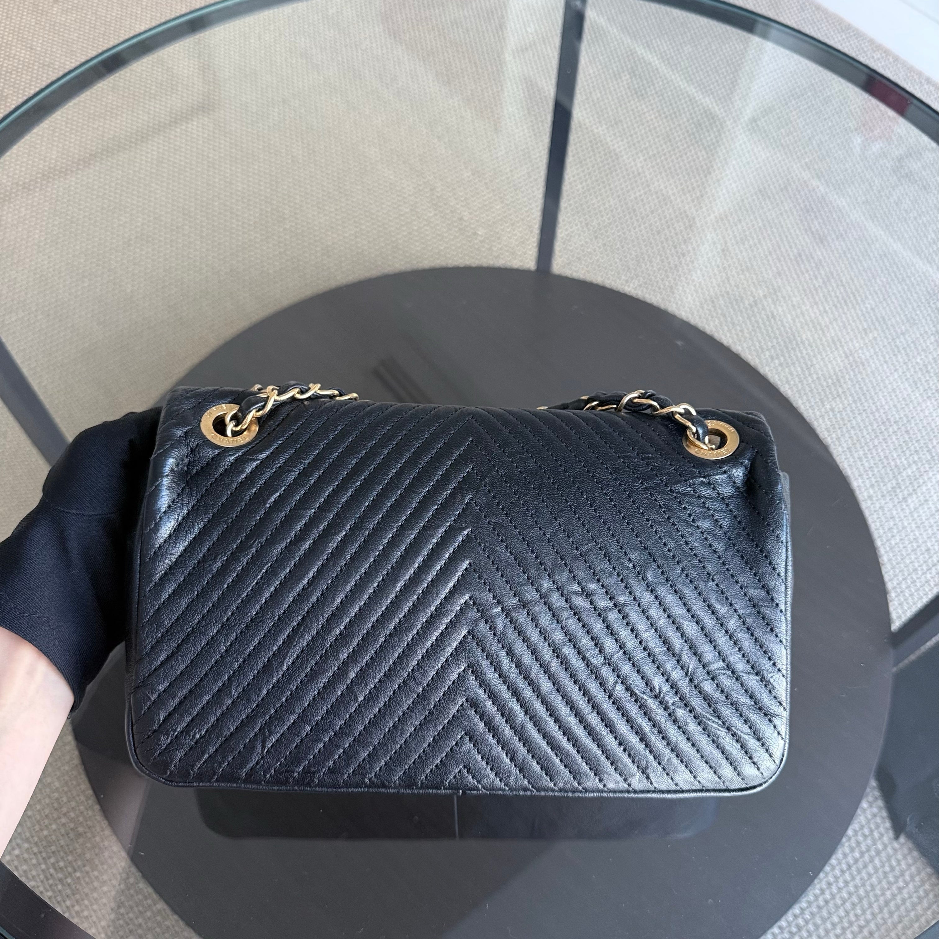 Chanel Seasonal Herringbone Medium Flap - 25CM Calfskin Chevron Black Distressed Aged Gold Hardware Series 20