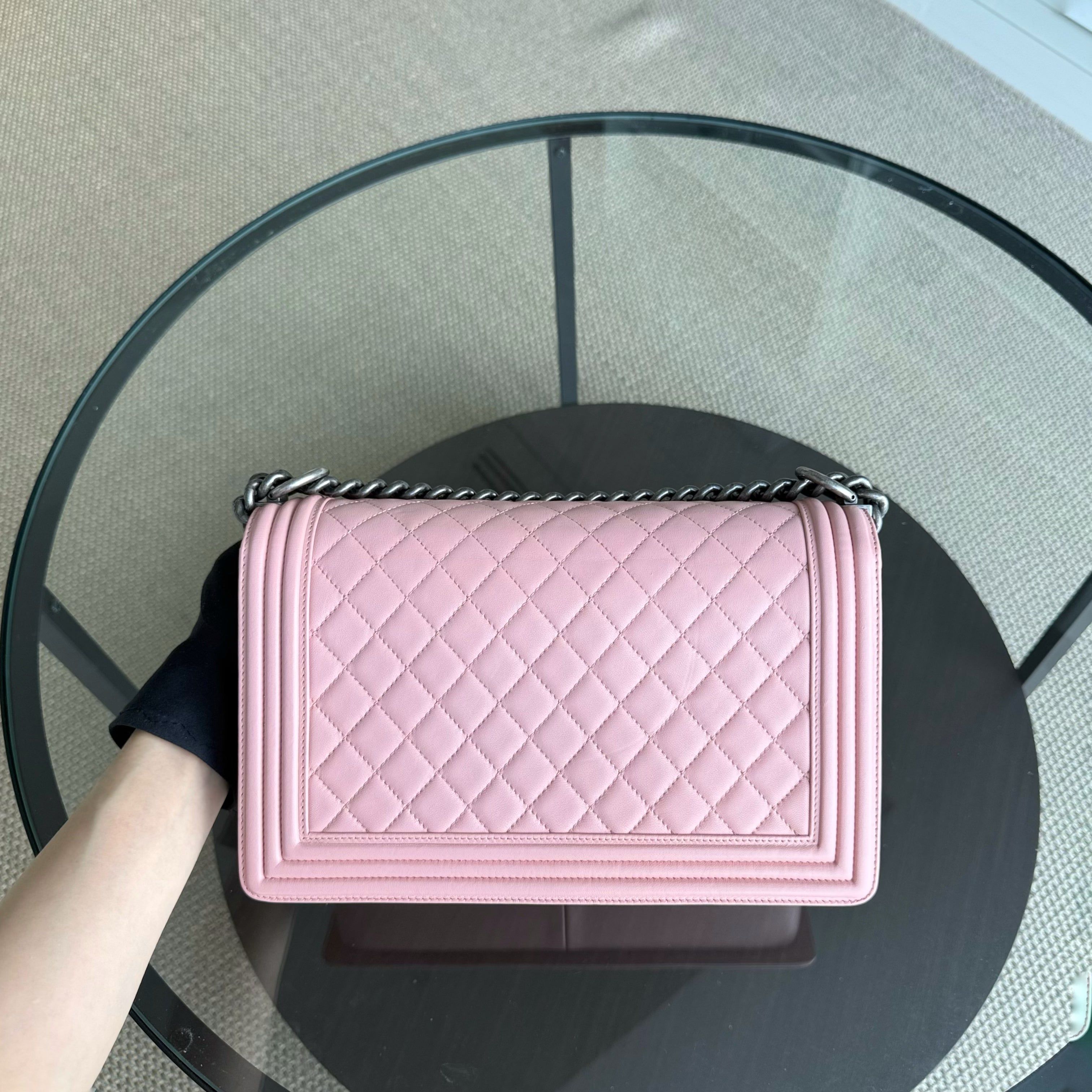 Chanel Boy Medium - 28CM Quilted Lambskin Pink Ruthenium Silver Hardware Series 20