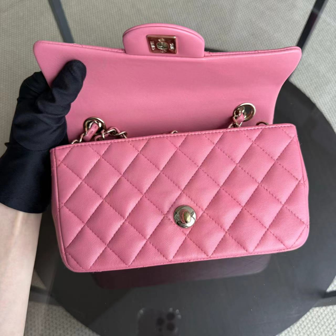 Mini Classic Flap Rectangle Valentine Quilted Lambskin Pink Golden Hardware Sereis 19