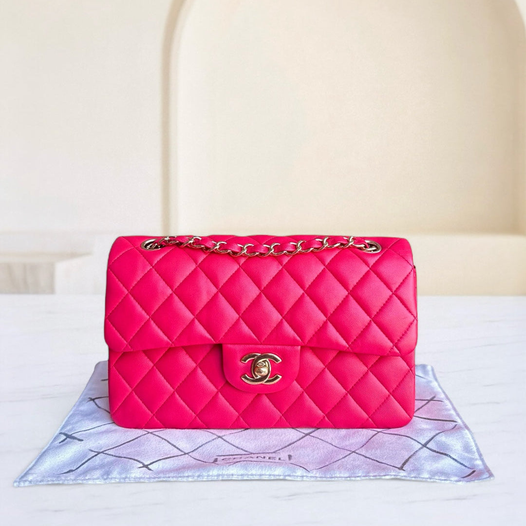 Chanel Classic Flap Small - 23CM Quilted Lambskin Red Gold Hardware Series 25