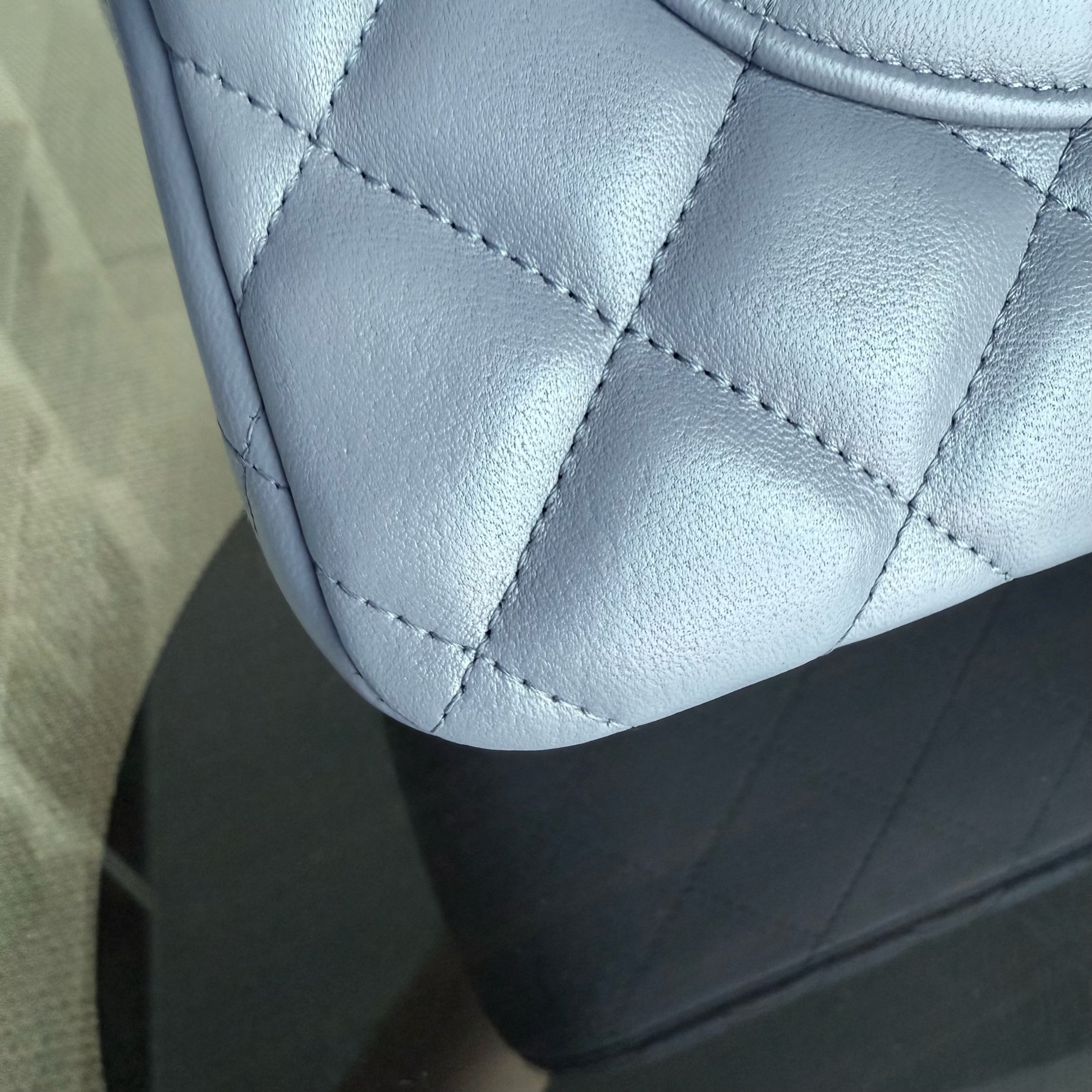 Chanel Classic Flap Jumbo - Double Flap 30CM Quilted Lambskin Lavender Silver Hardware Series 15