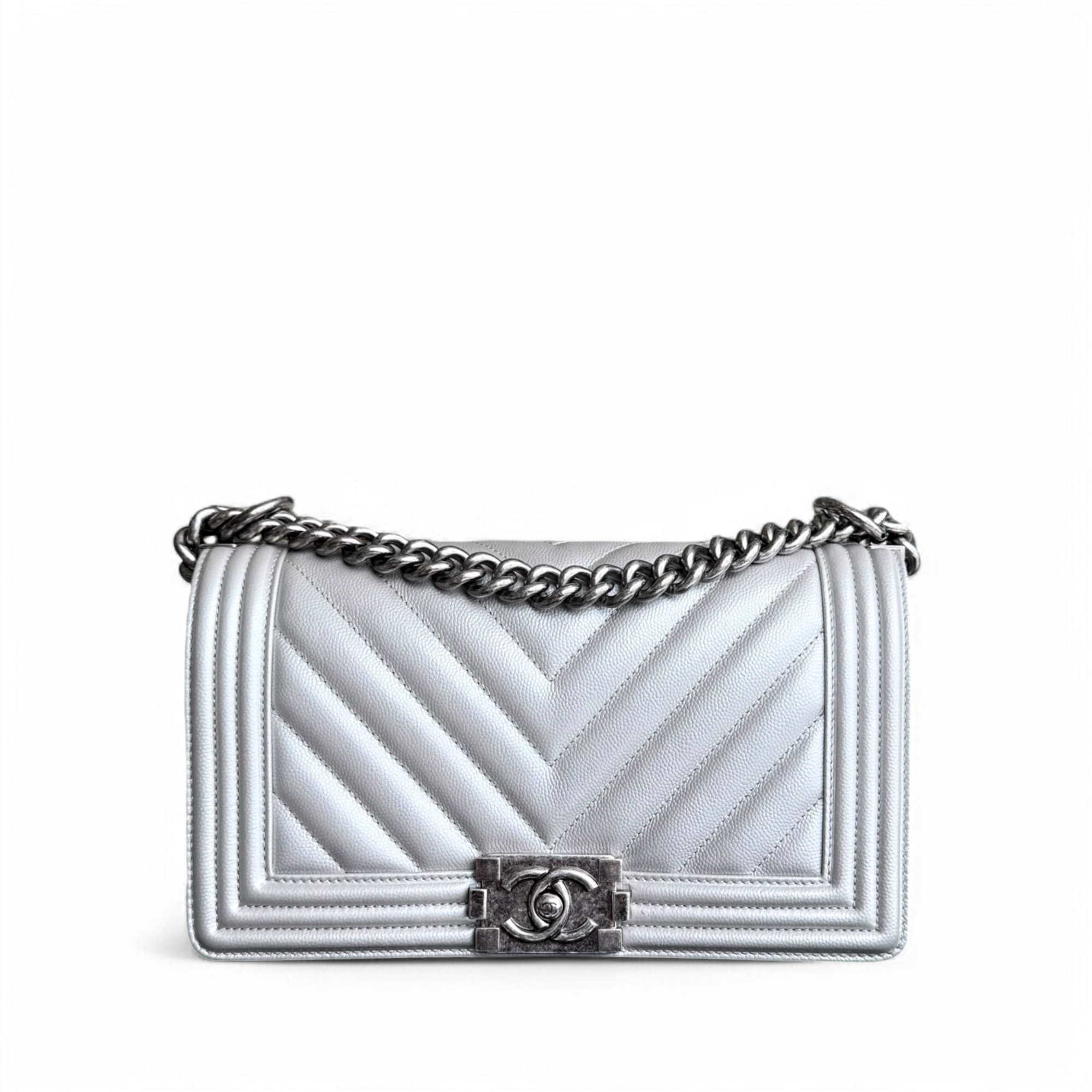 Chanel Boy Medium - Caviar 25CM Chevron Metallic Silver Ruthenium Silver Hardware Series 22