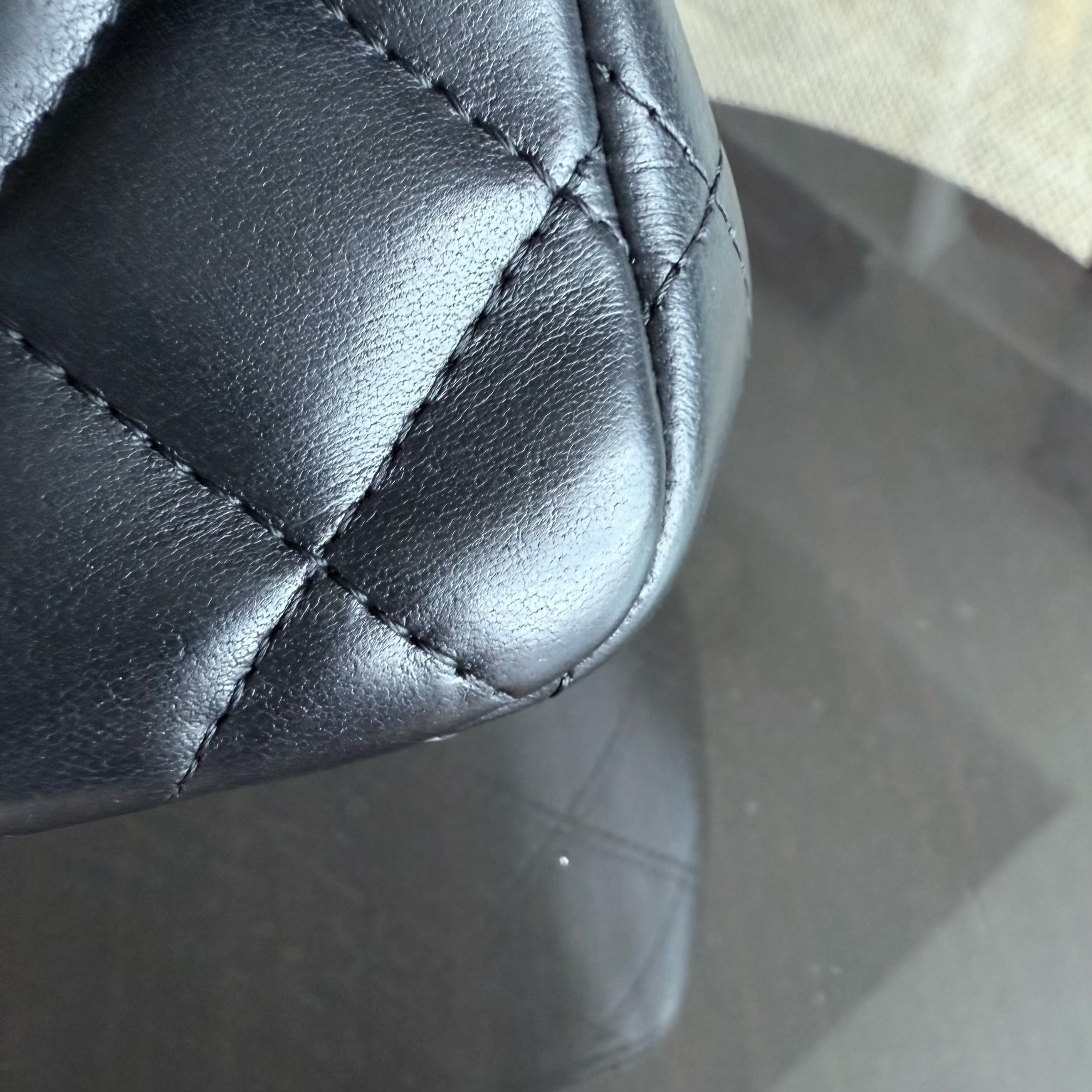 Chanel Classic Flap Mini Square - 17CM Quilted Lambskin Black Silver Hardware Series 19