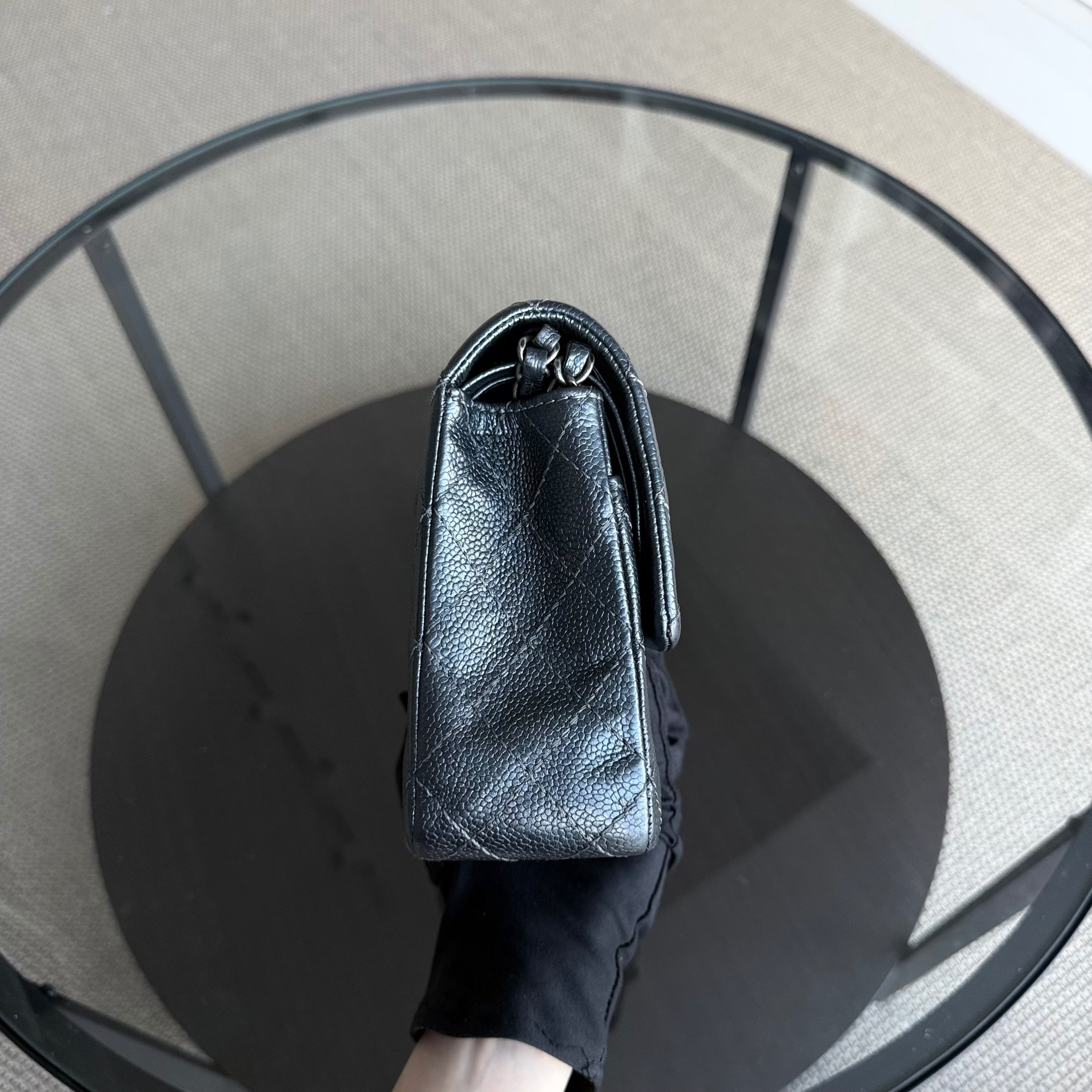Chanel Classic Flap Medium - Caviar 25CM Quilted Grained Calfskin Black Silver Hardware Series 20