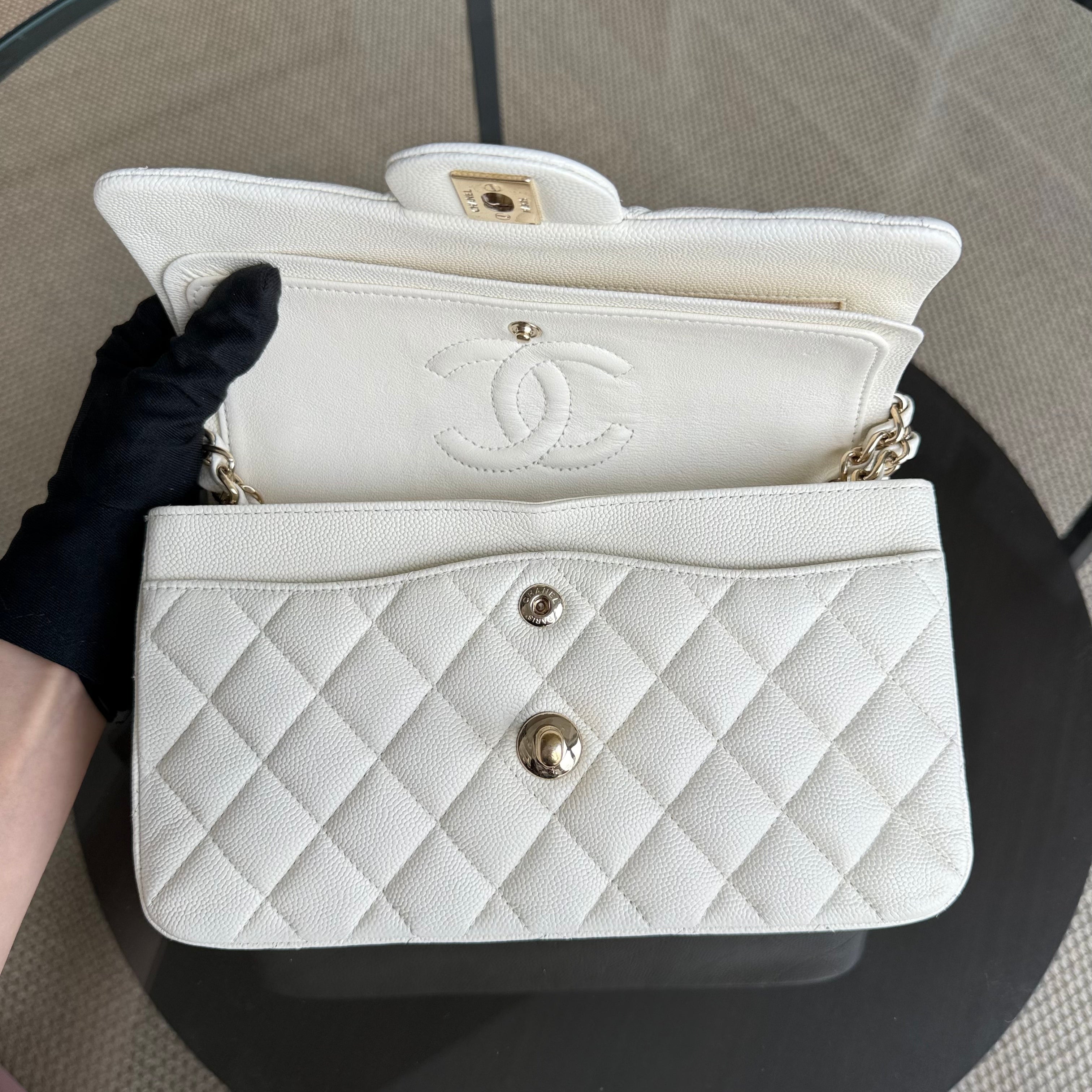 Chanel Classic Flap Small - Caviar 23CM Quilted Cream White Gold Hardware Series 27