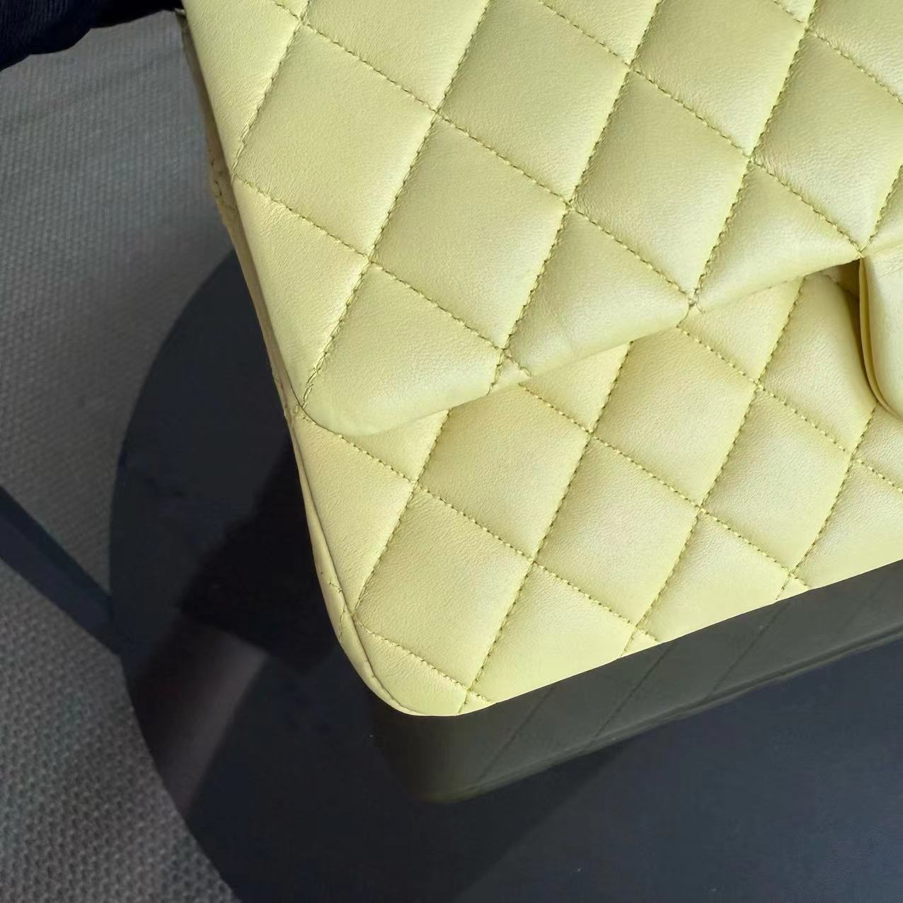 Chanel Classic Flap Medium - 25CM Quilted Lambskin Yellow Gold Hardware Series 24