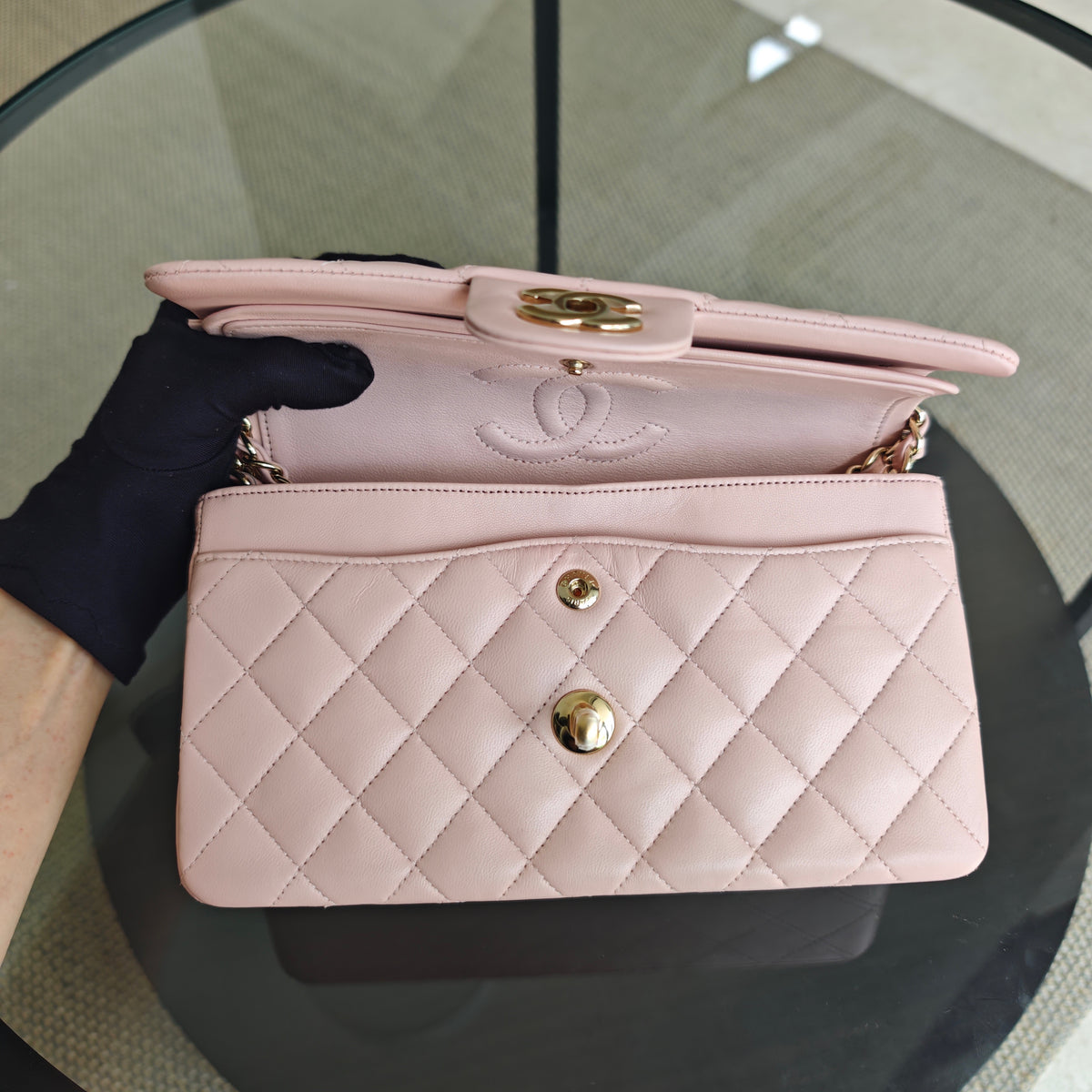 Chanel Classic Flap Small - Lambskin 23CM Light Pink Gold Hardware Series 23