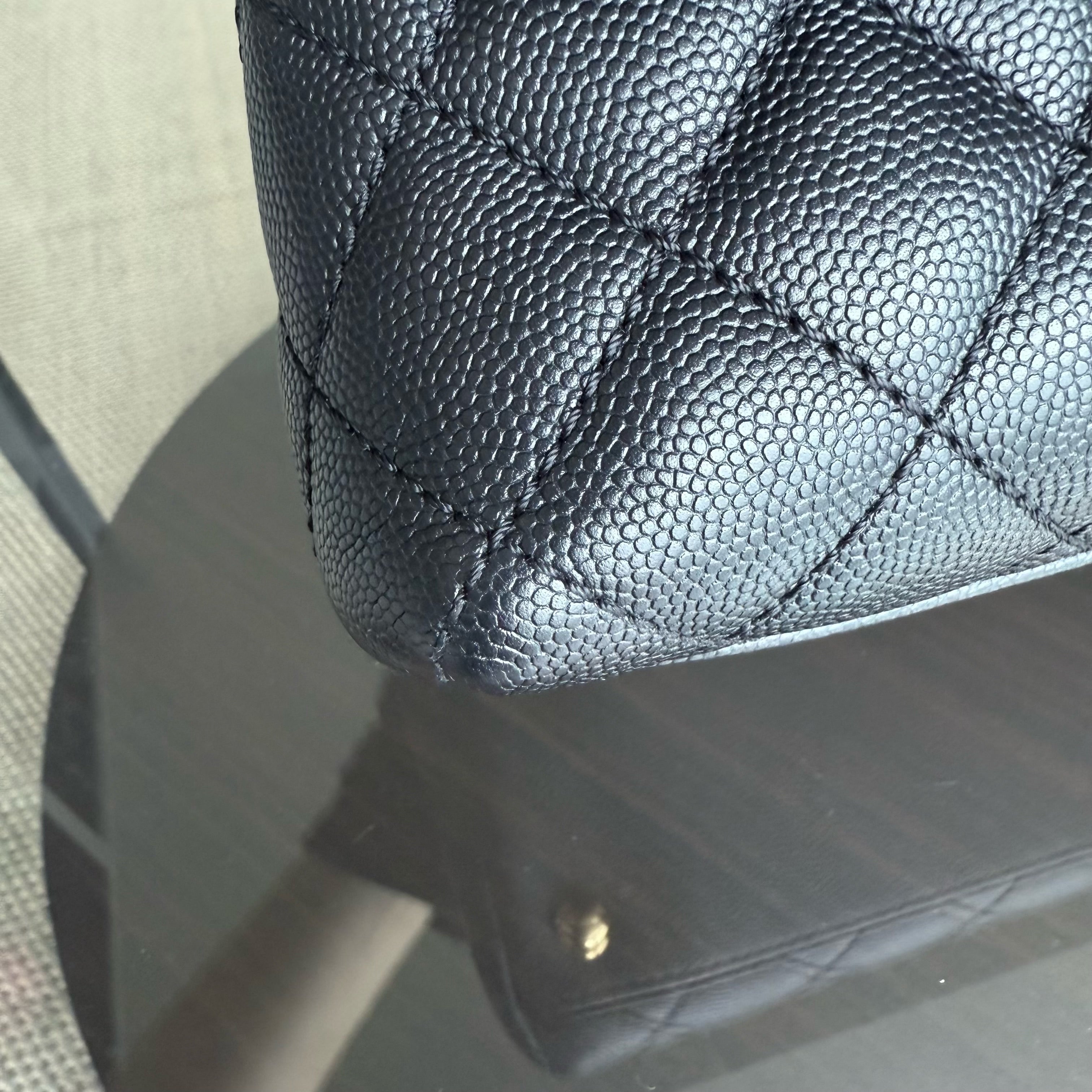 Chanel Coco Handle Medium - Caviar 29CM Quilted Black Gold Hardware Series 23