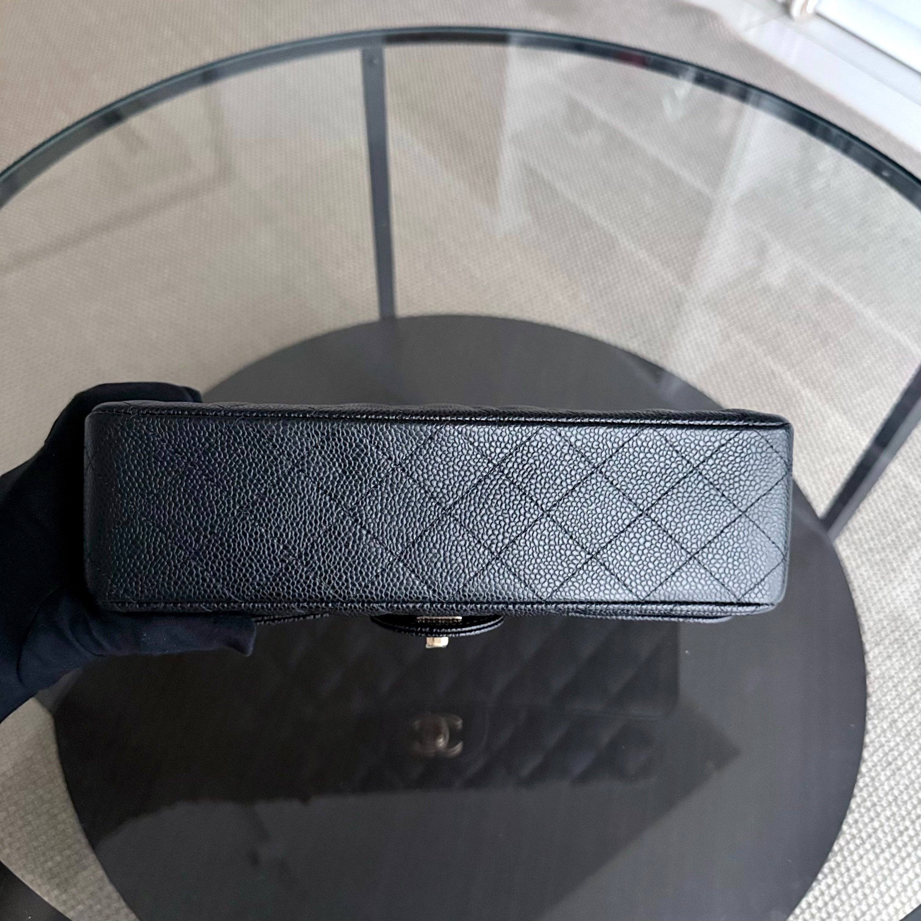 Chanel Classic Flap Medium - Caviar 25CM Quilted Black Gold Hardware Series 30
