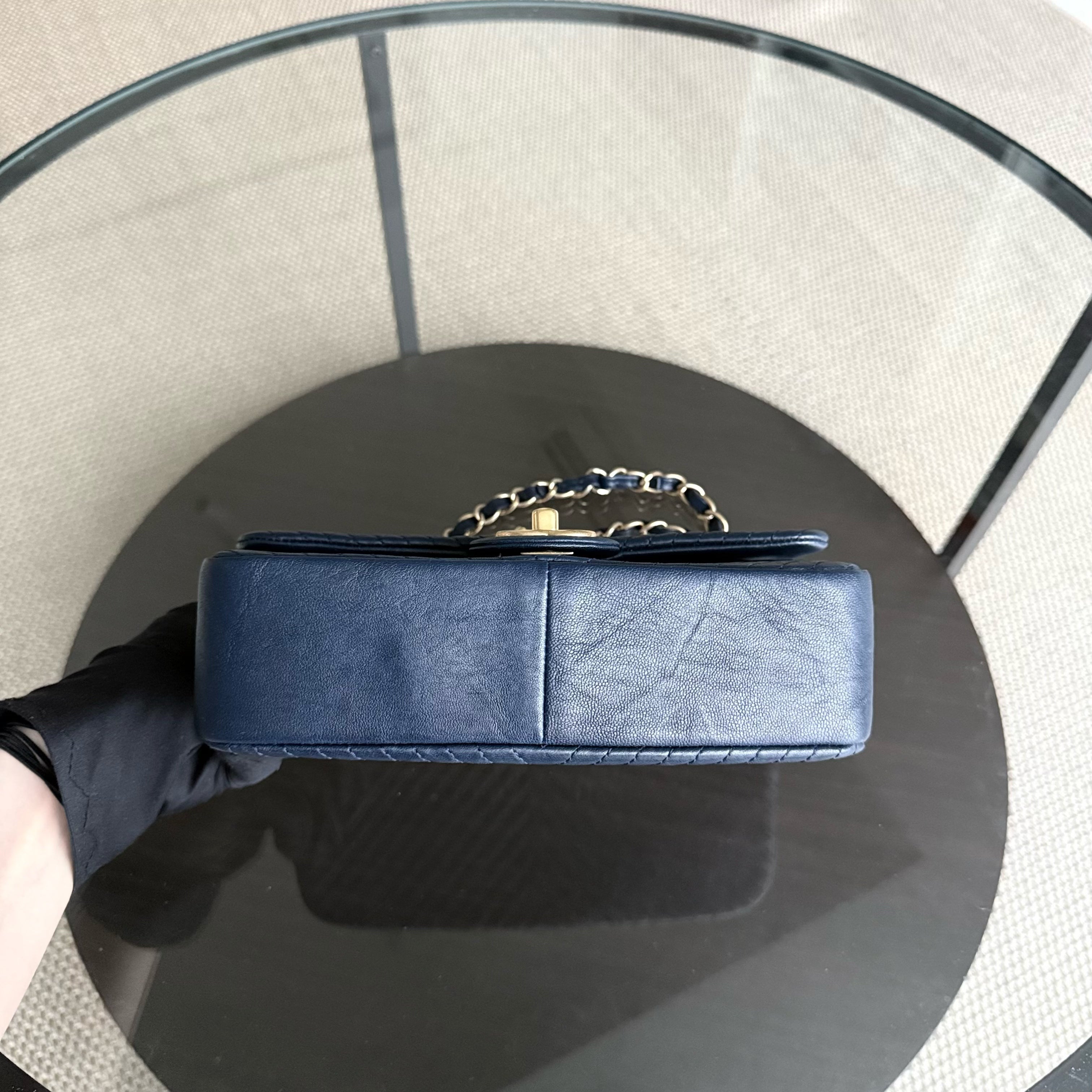 Chanel Seasonal Flap Small - 23CM Surpique CC Herringbone Medallion Flap Chevron Dark Navy Blue Gold Hardware Series 21