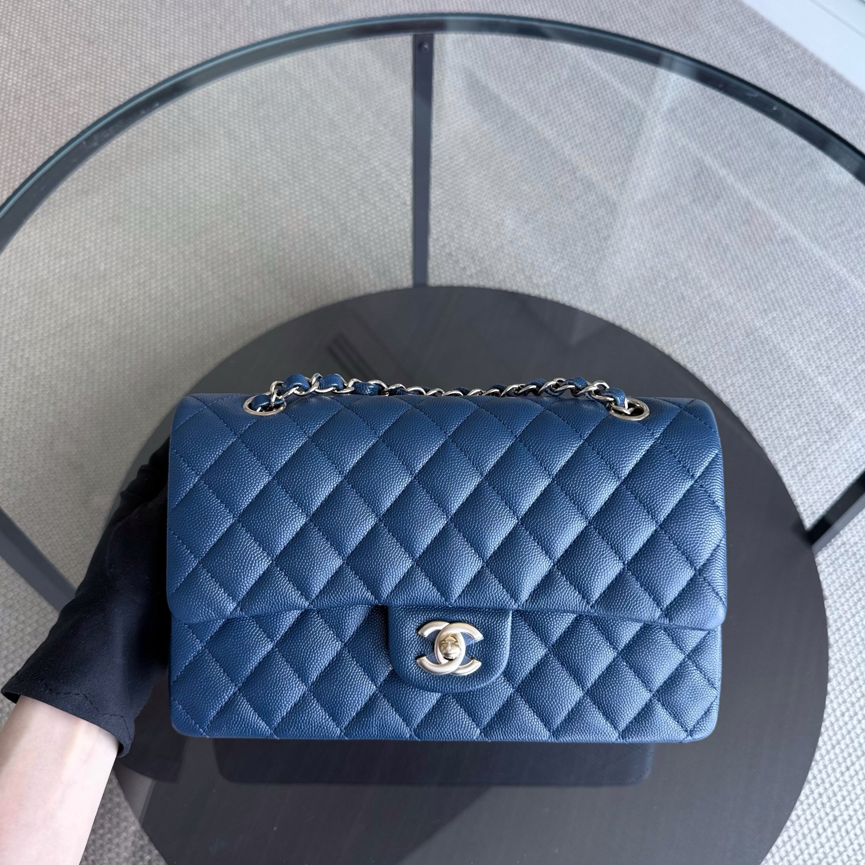 Chanel Classic Flap Medium - Caviar 25CM Quilted Dark Blue Gold Hardware Series 26