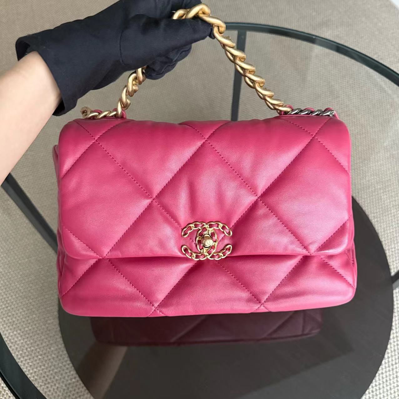 *Full Set, Microchip* Chanel 19 Bag Medium - C19 Goatskin Hot Pink Two Tone Gold Hardware